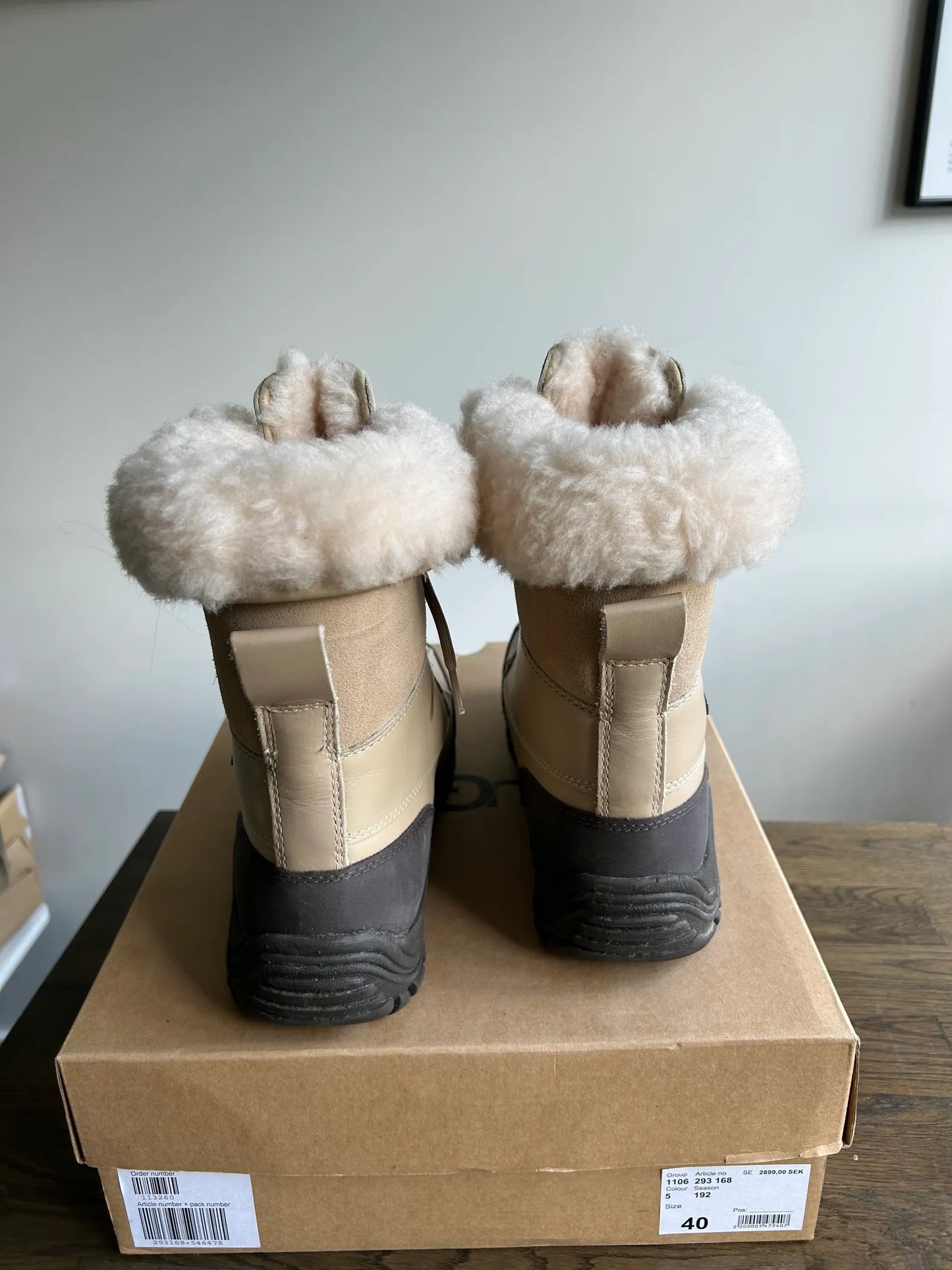 UGG Adirondack 1909-skinnvinterskor