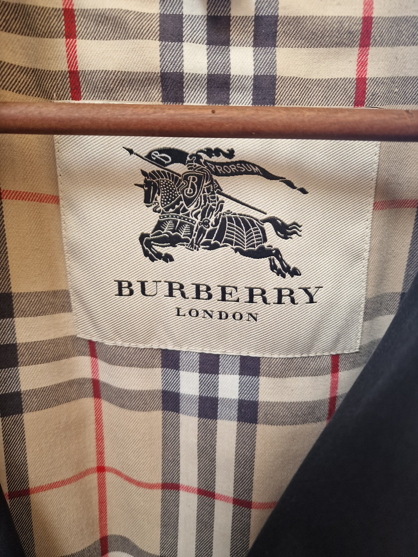 Burberry-trenchcoat