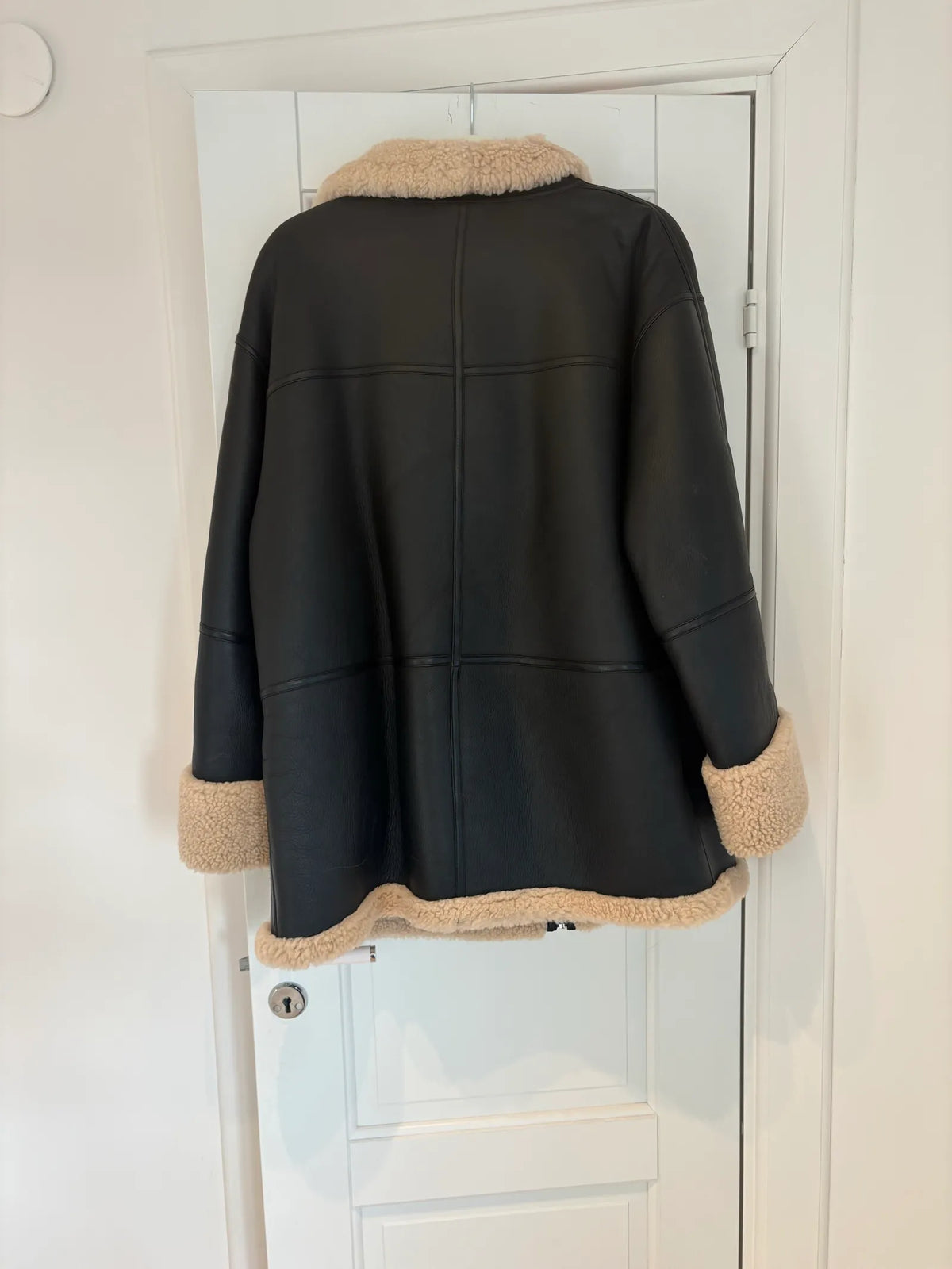 Toteme Signature Shearling Fur jacket