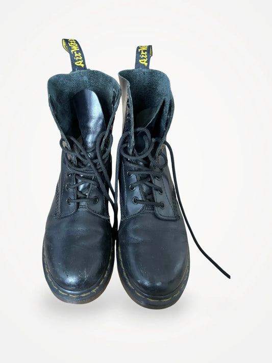 Dr. Martens-skinnkängor