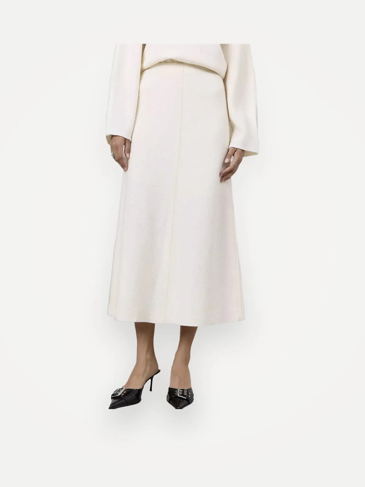 Levete Room Skirt