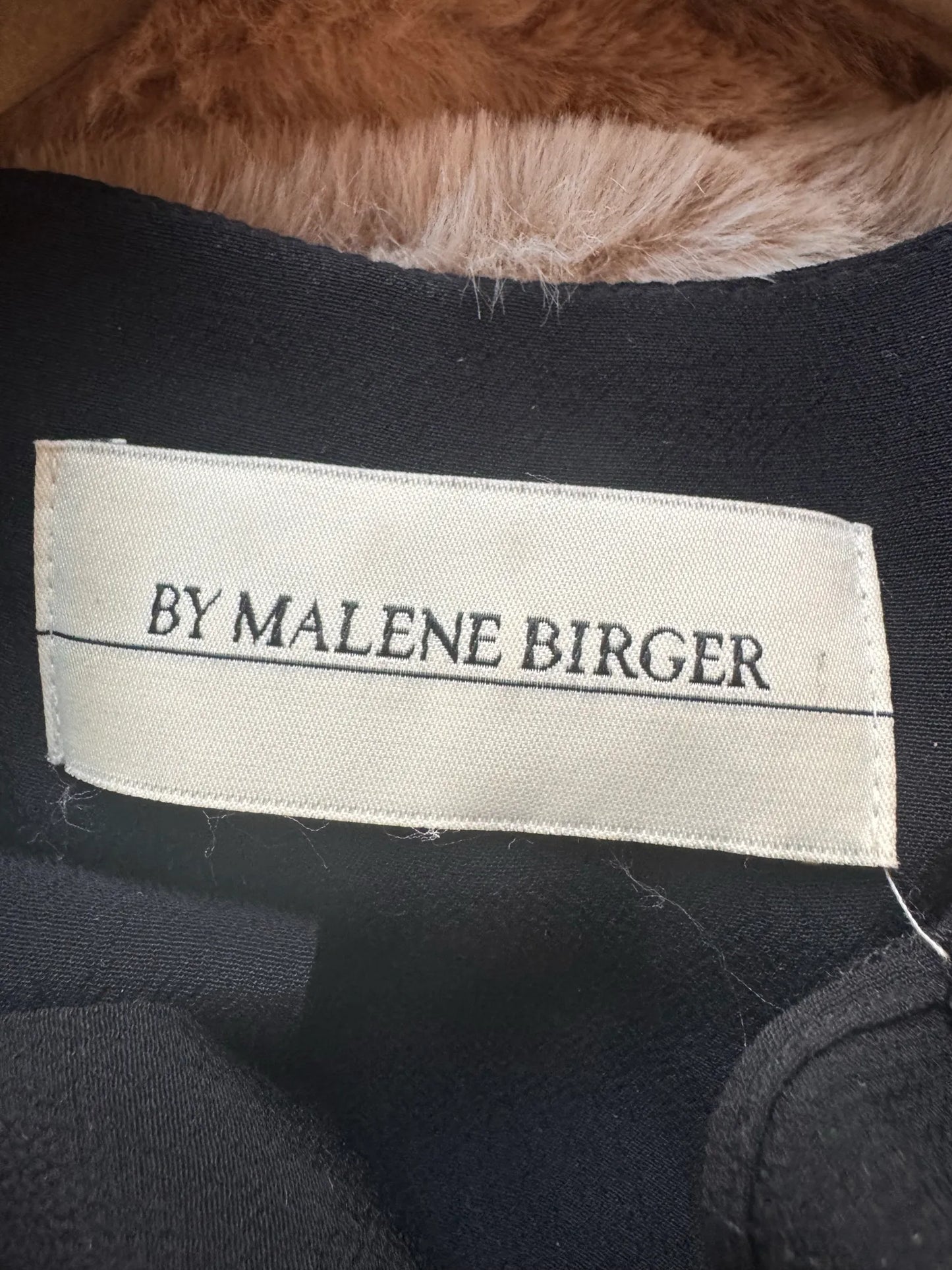 By Malene Birger-klänning