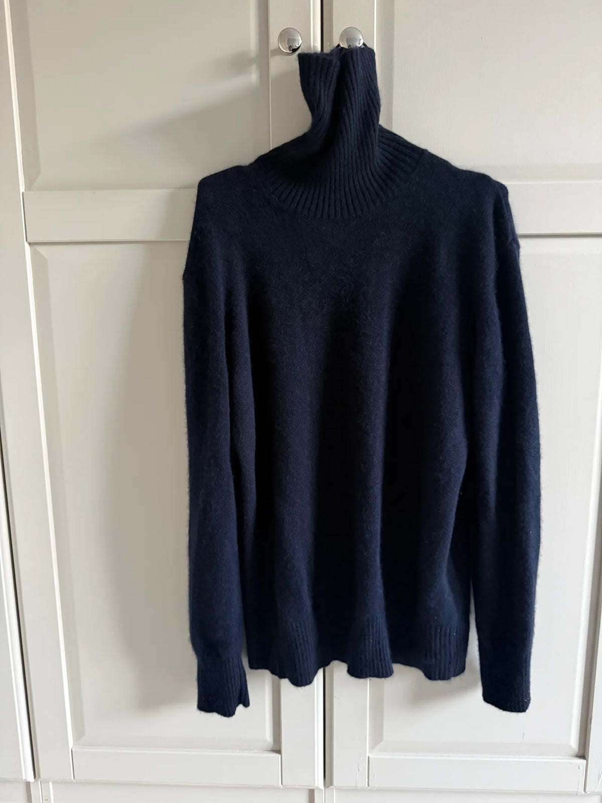Toteme Cashmere Turtleneck Turtleneck