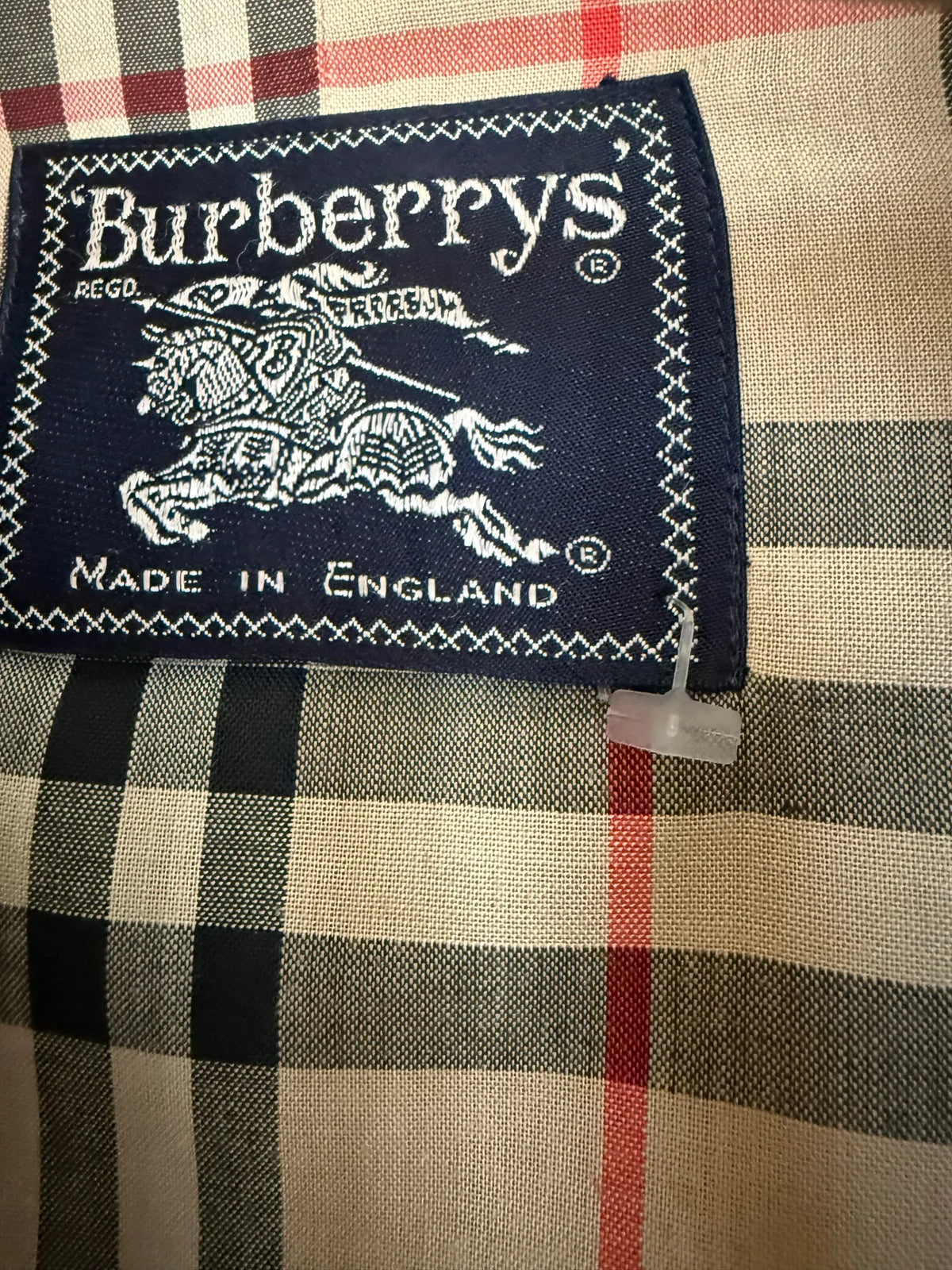 Burberry Trenchcoat
