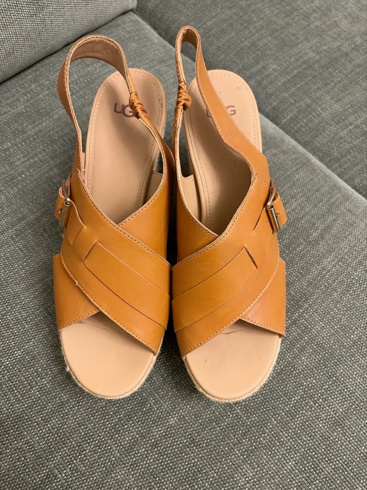 Ugg Claudeene-skinnsandaler