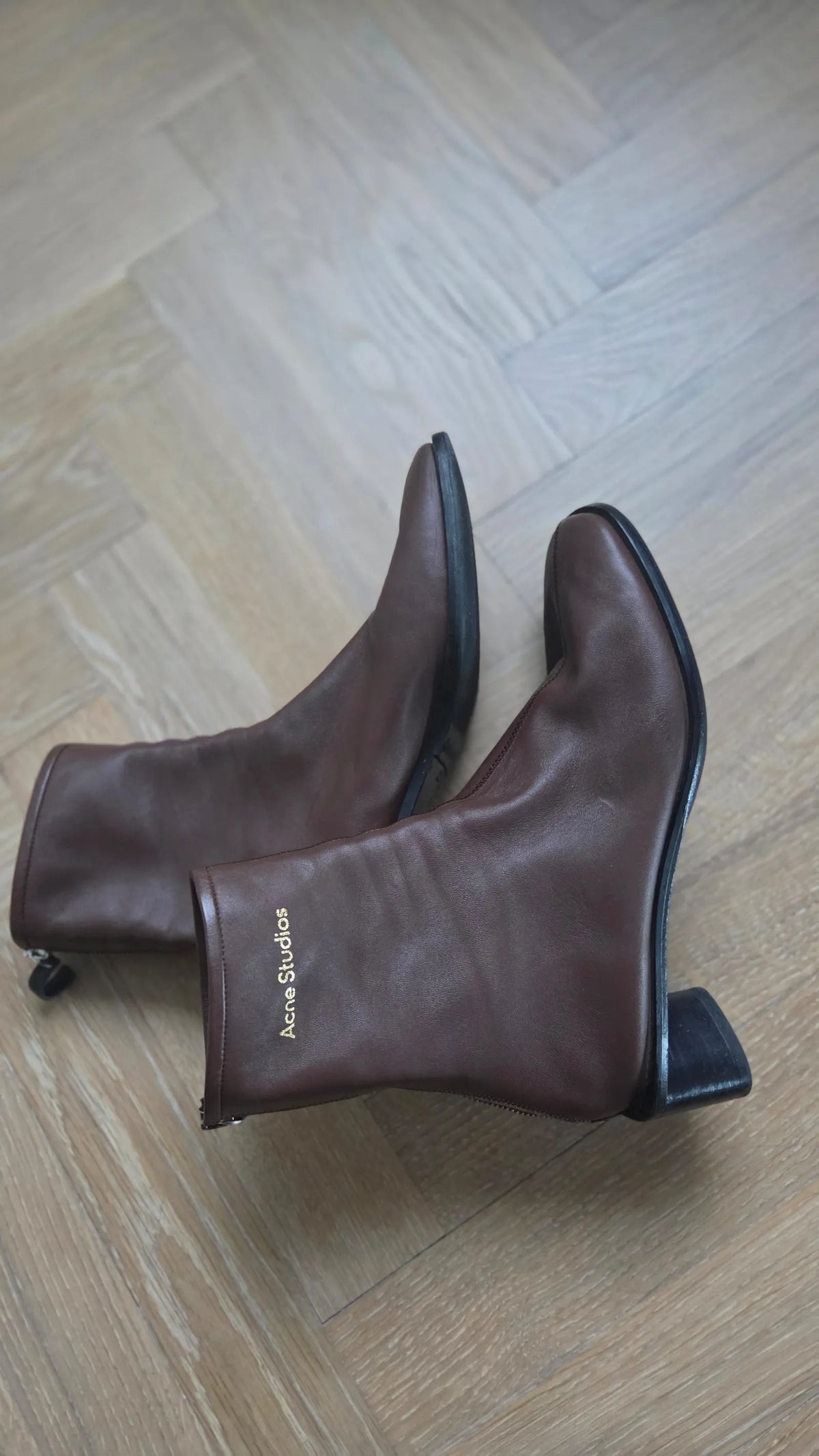 Acne Studios-skinnboots
