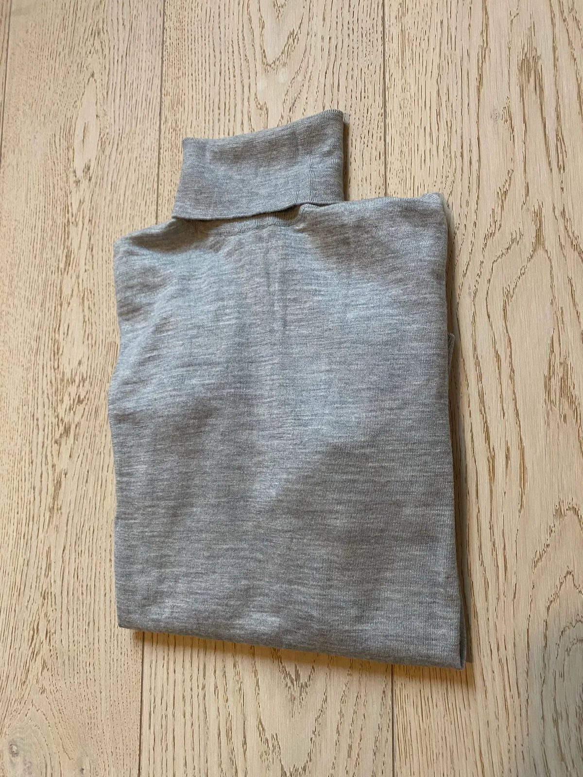 Cos-ulltröja