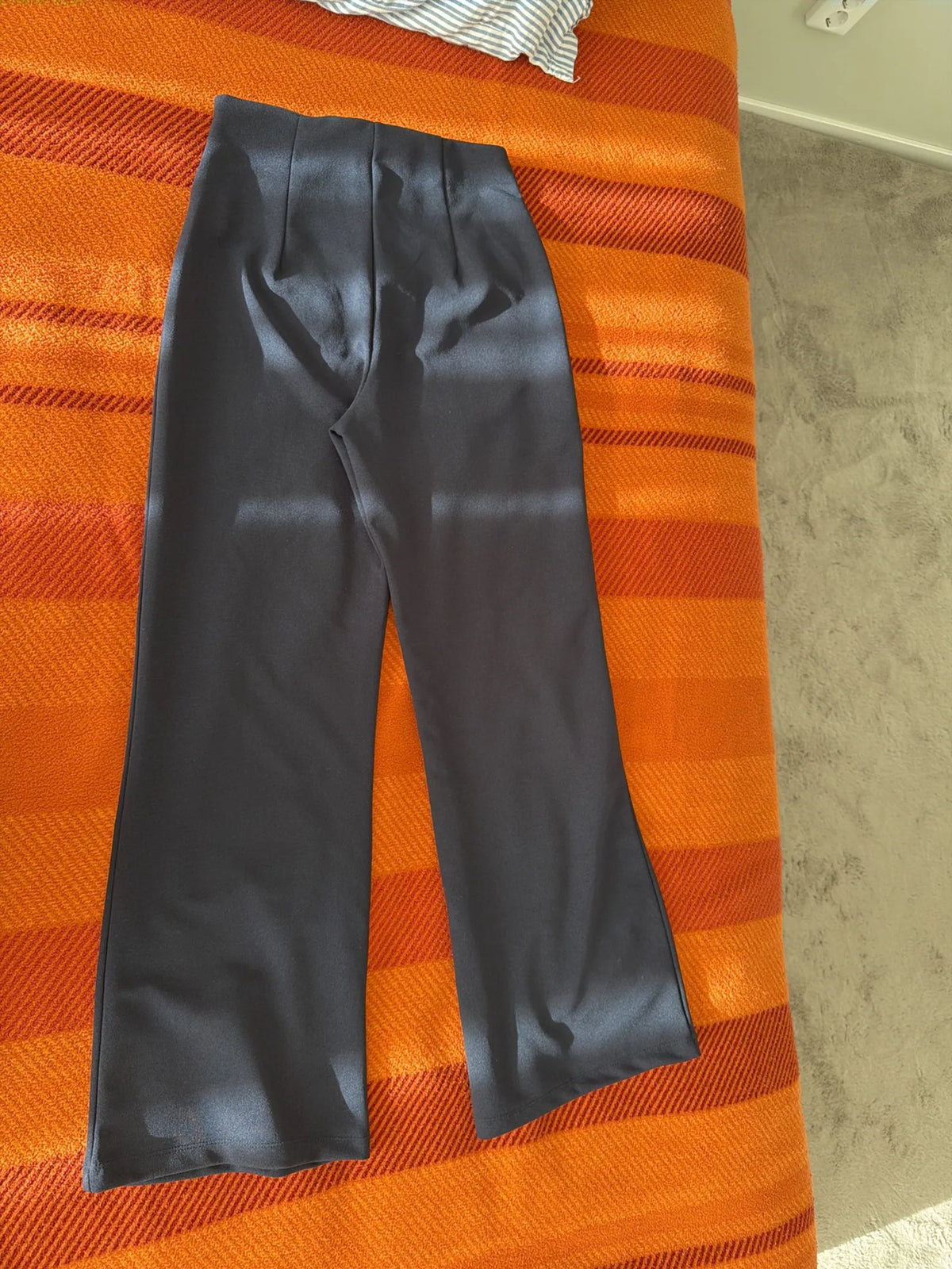 H&M Studio-kostymbyxor NWOT