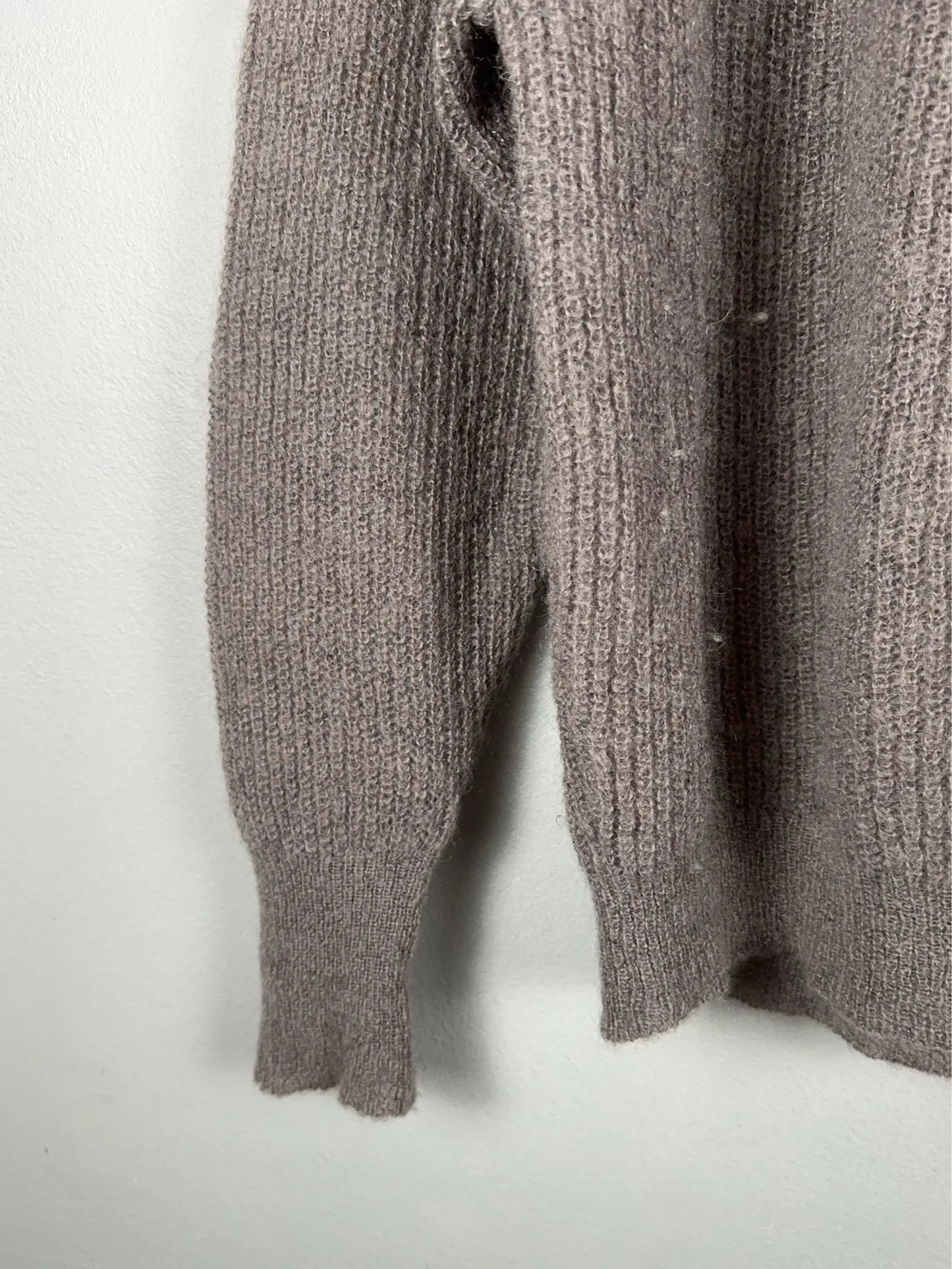 Filippa K-ulltröja