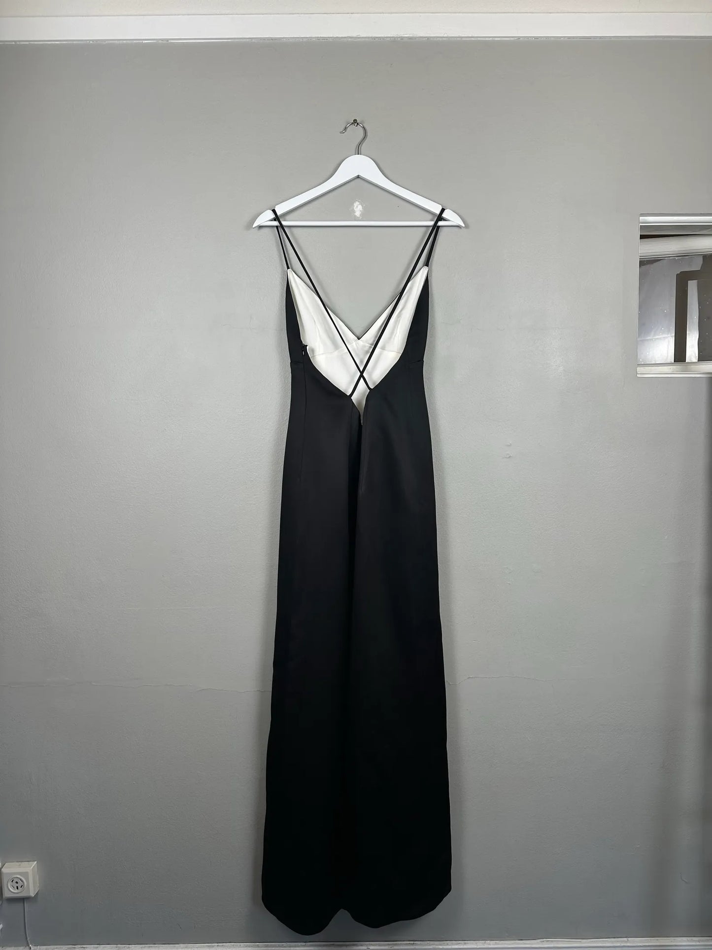 Deitas Dress