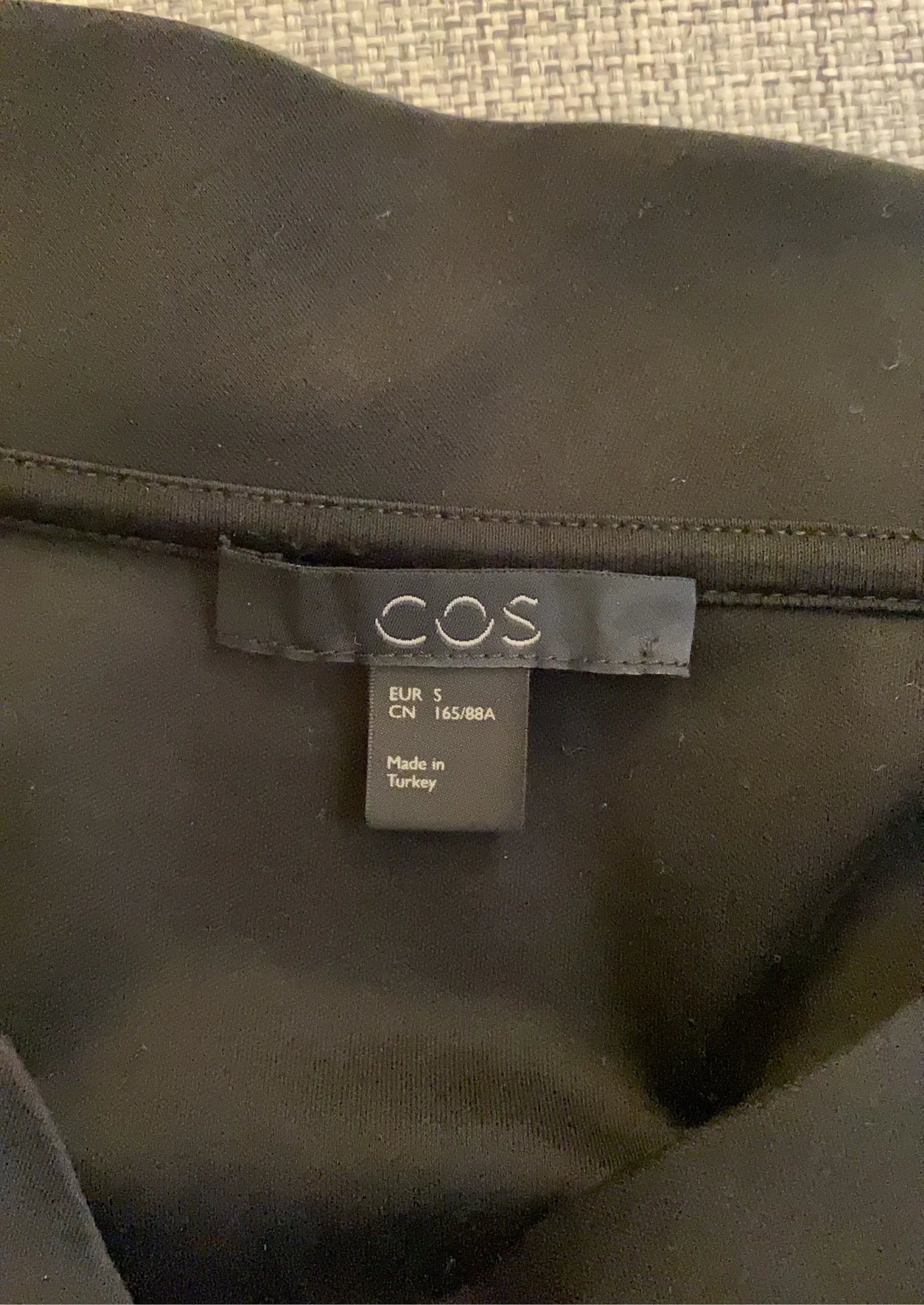 Cos-t-shirt