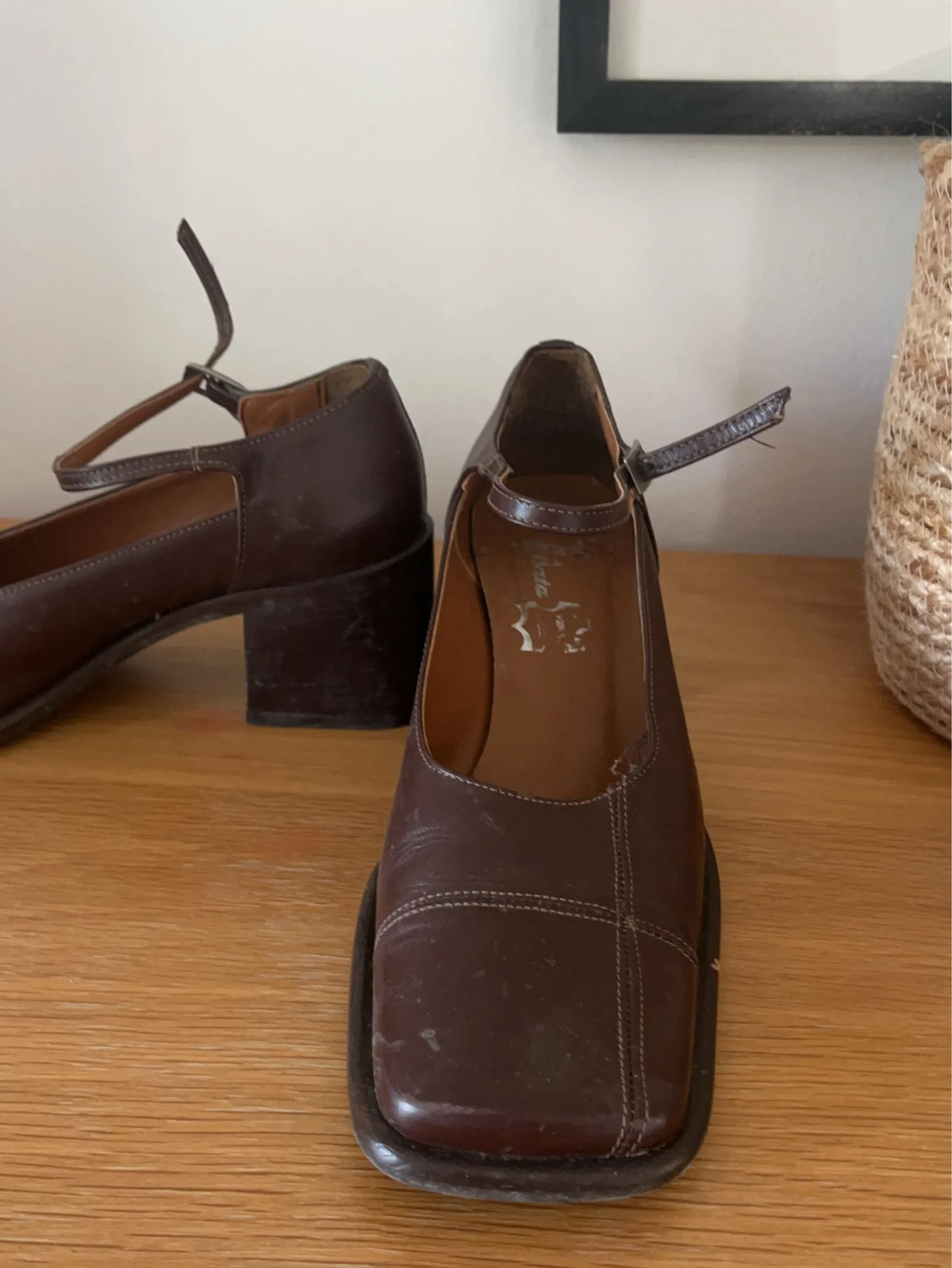 Bata Heels