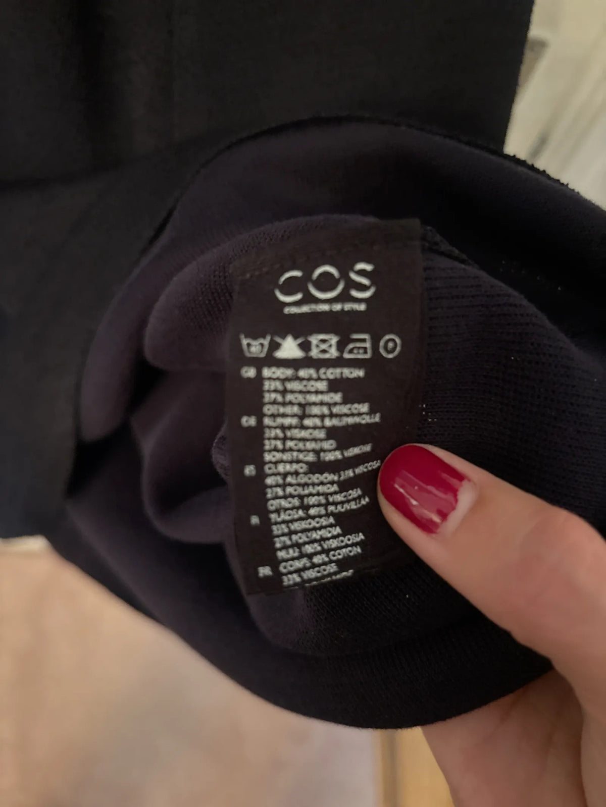 Cos-klänning