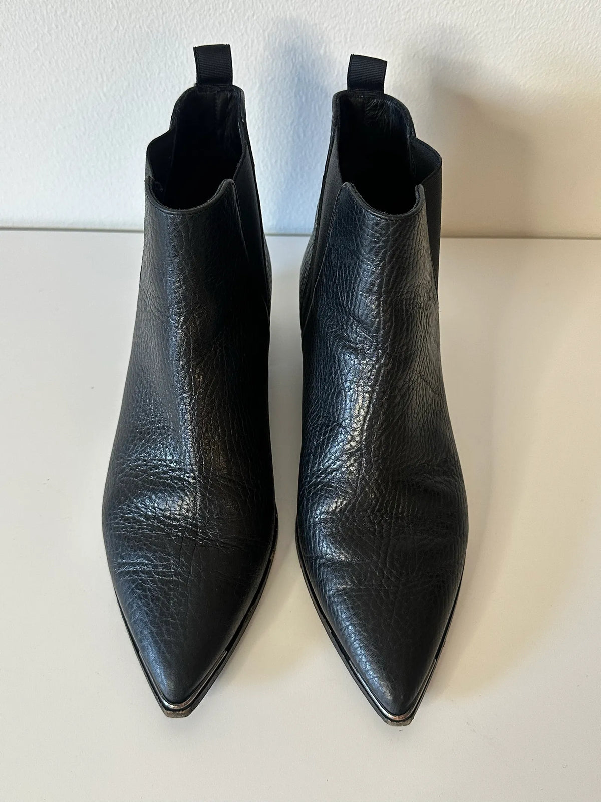 Acne Studios-skinnboots
