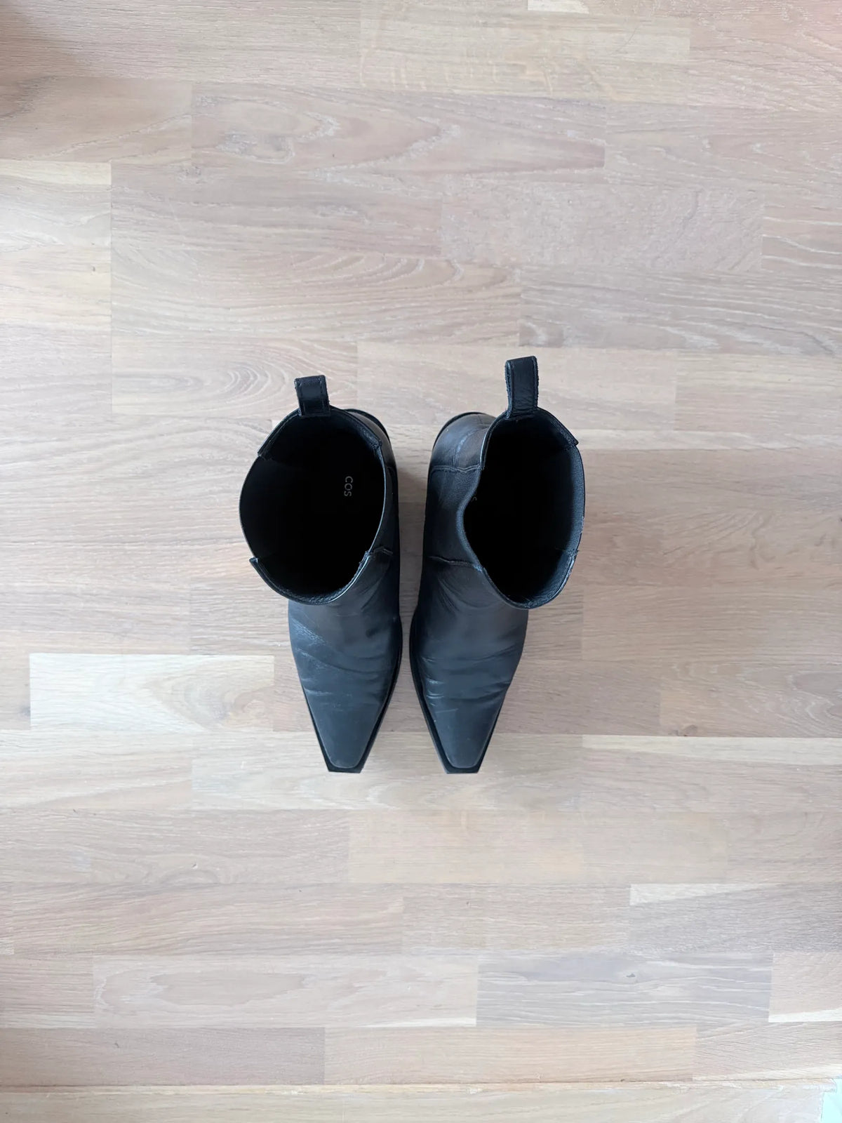 Cos Boots
