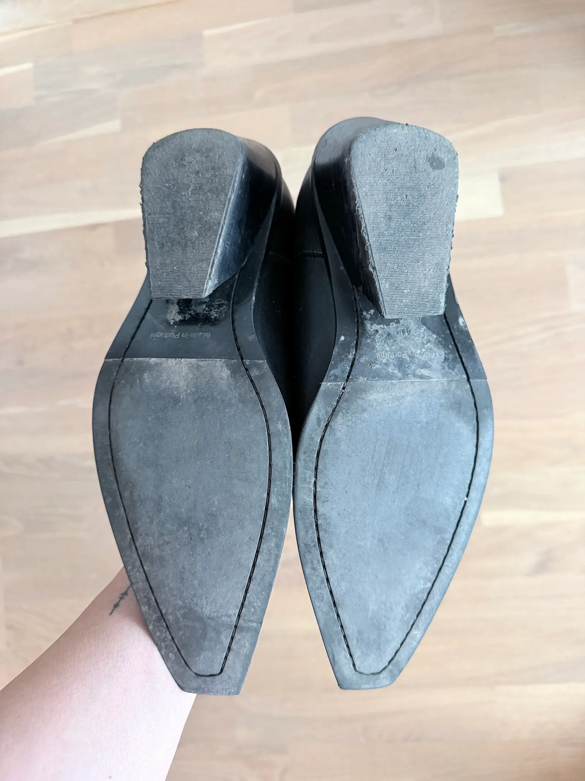 Cos Boots