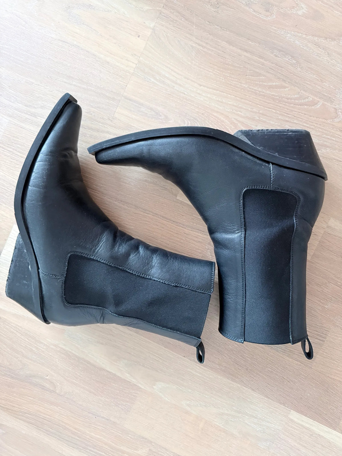 Cos Boots
