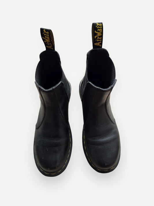 Dr. Martens Black Virginia-skinnkängor