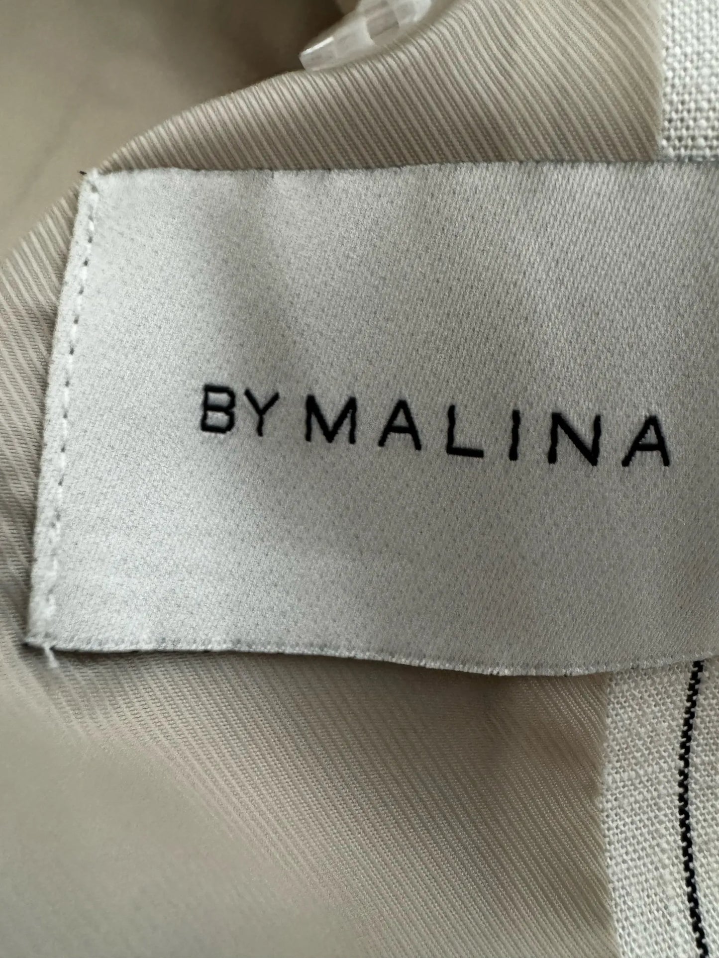 By Malina Blazer