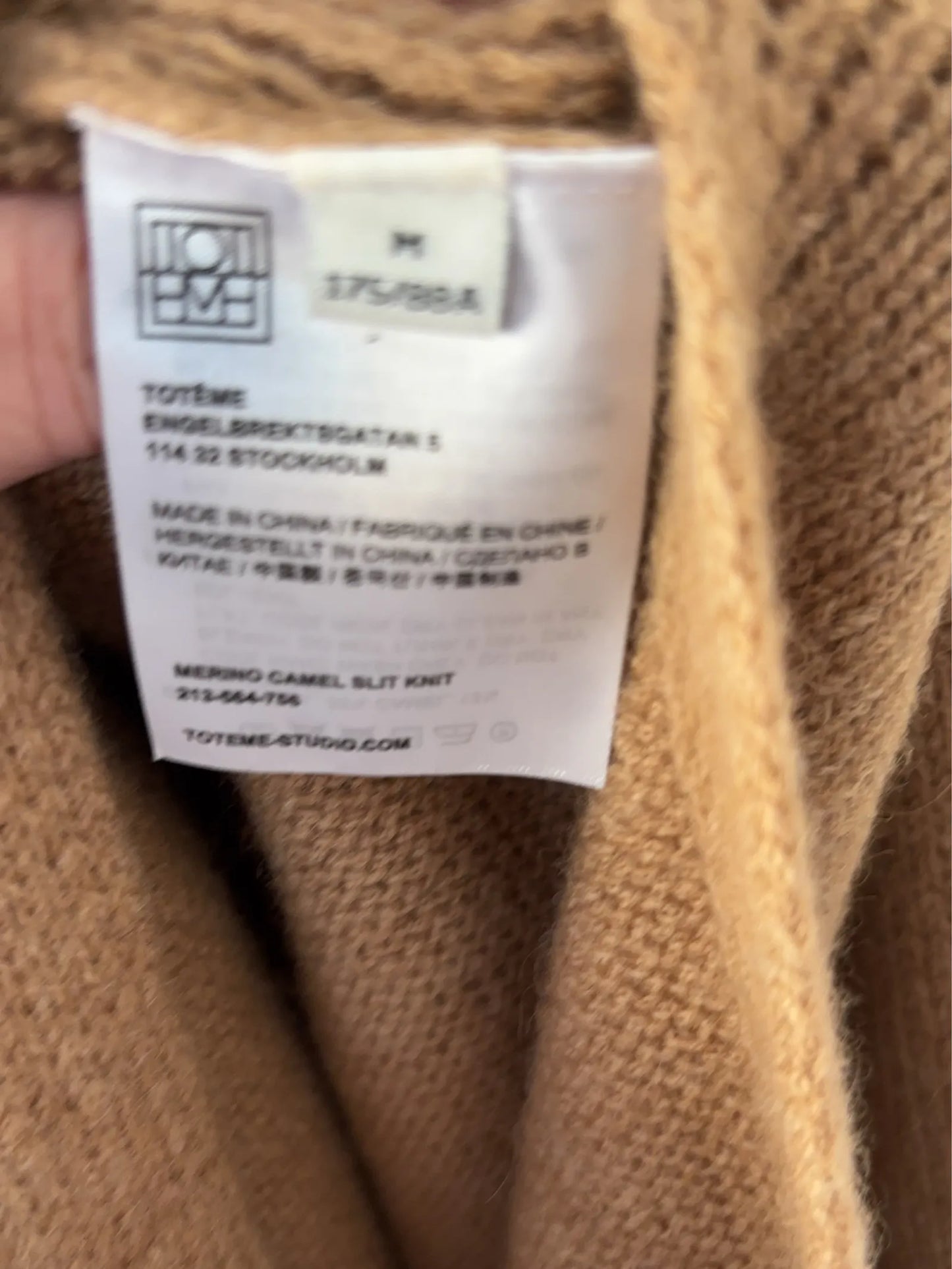 Toteme-ulltröja NWOT