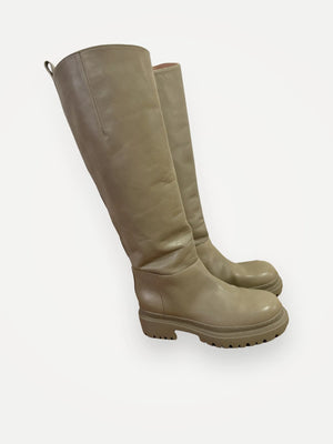 Arket Boots
