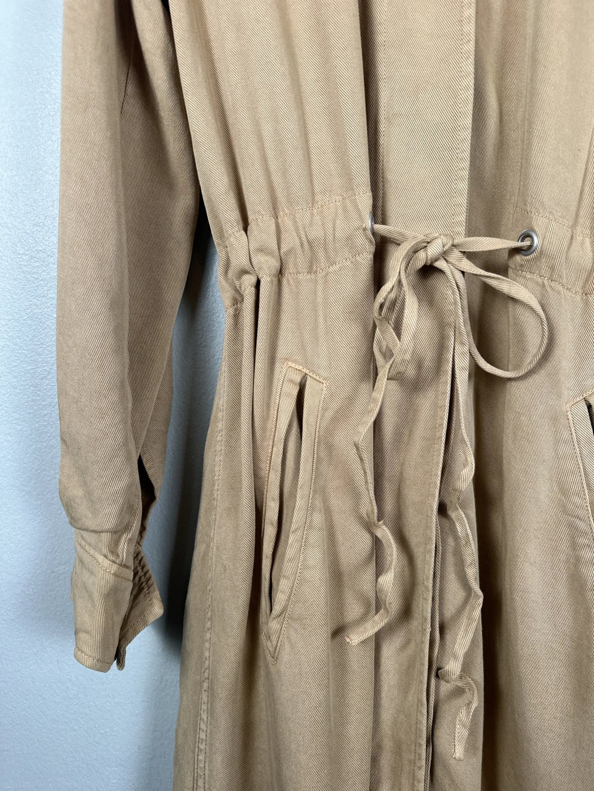 The Weekend Adventure Co-trenchcoat