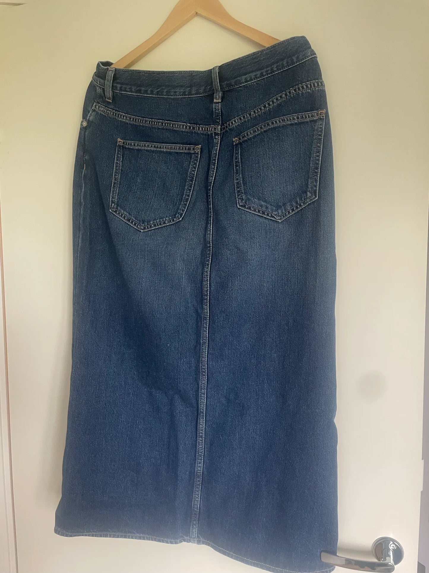 Arket Skirt