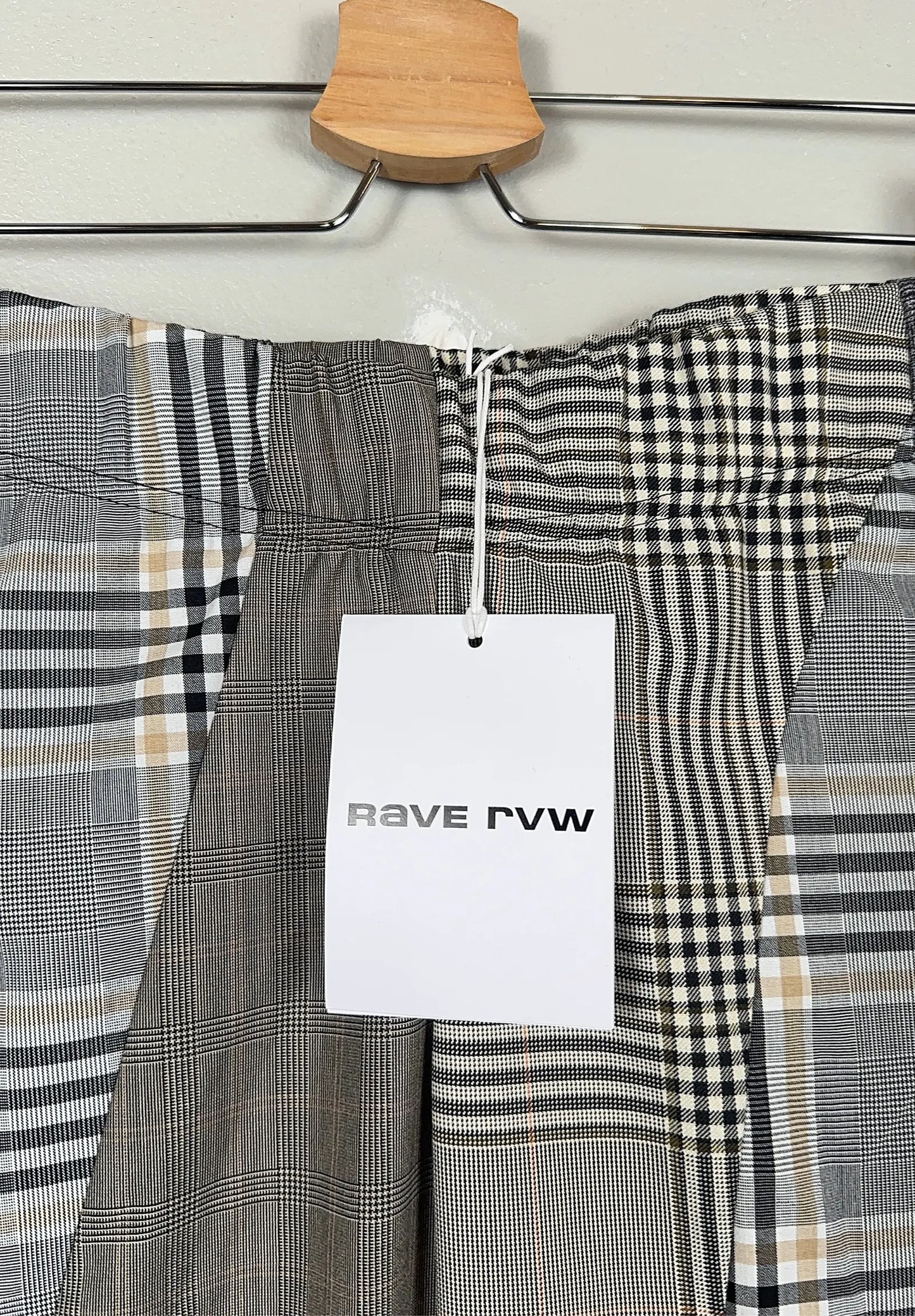 Rave Review-kostymbyxor NWT