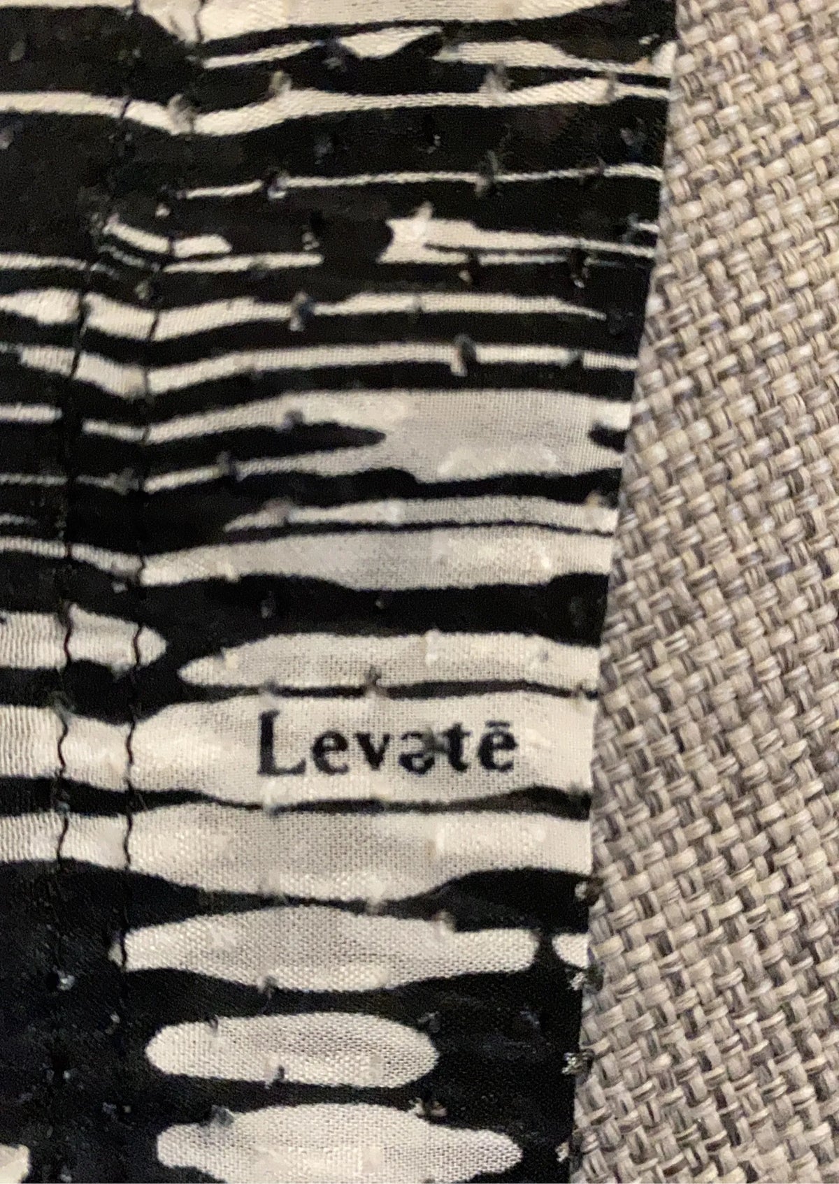 Levete Room-blus