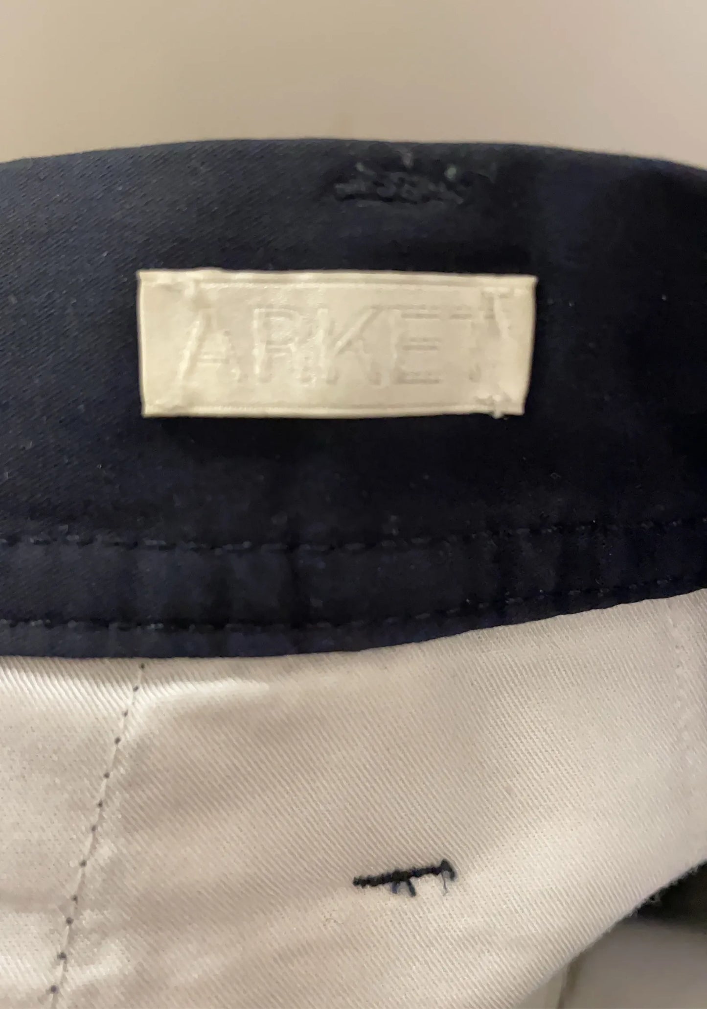 Arket-chinos NWOT