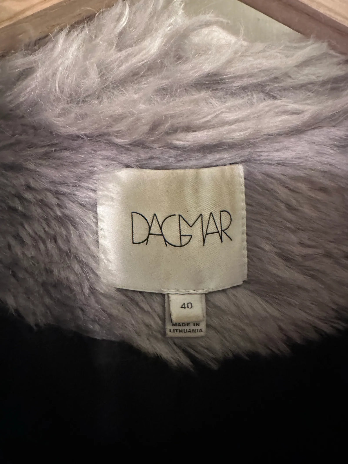 Dagmar Anissa Short-pälsjacka