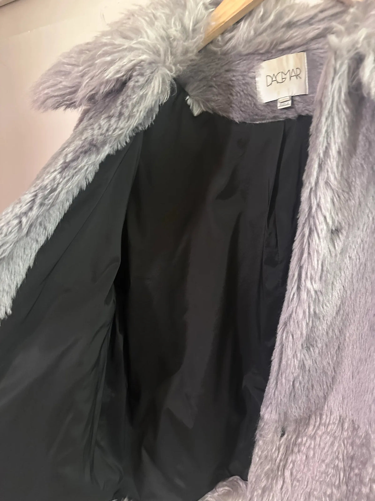Dagmar Anissa Short-pälsjacka