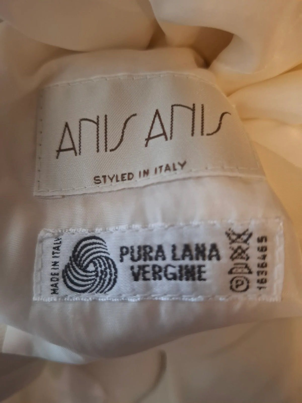 Anis Anis-ullkavaj NWOT