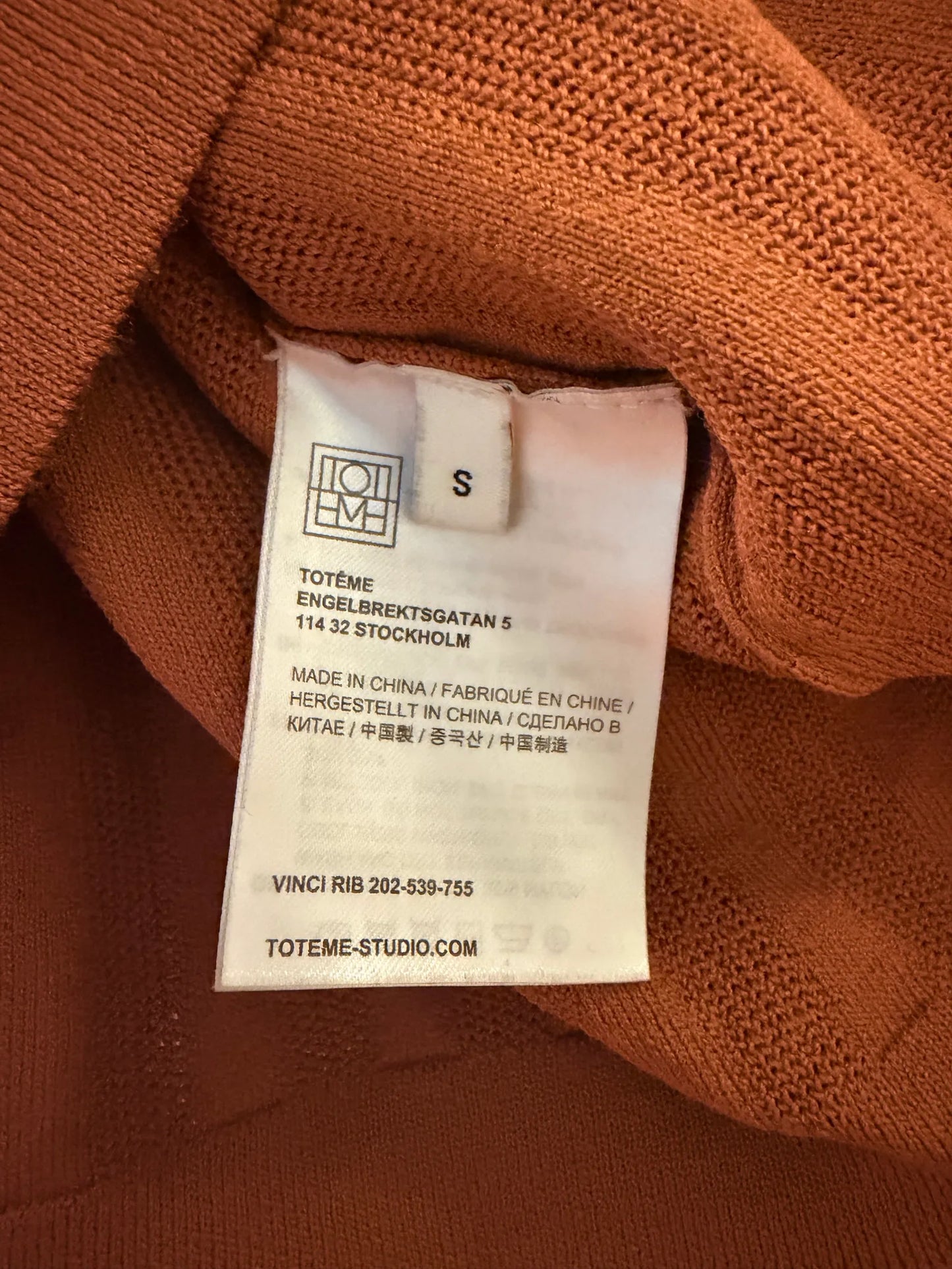 Toteme Vinci Rib In Tobacco Cardigan