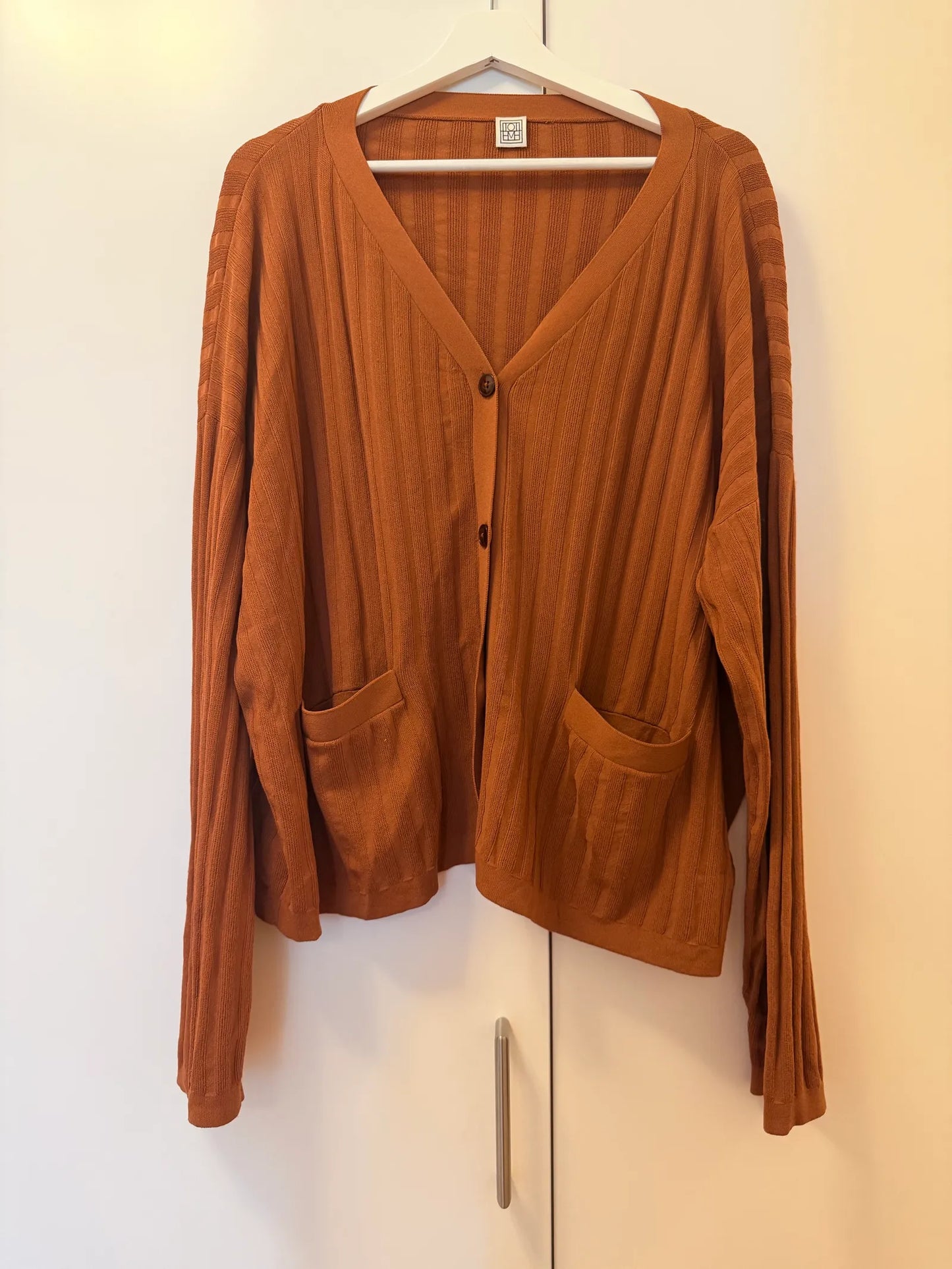 Toteme Vinci Rib In Tobacco Cardigan