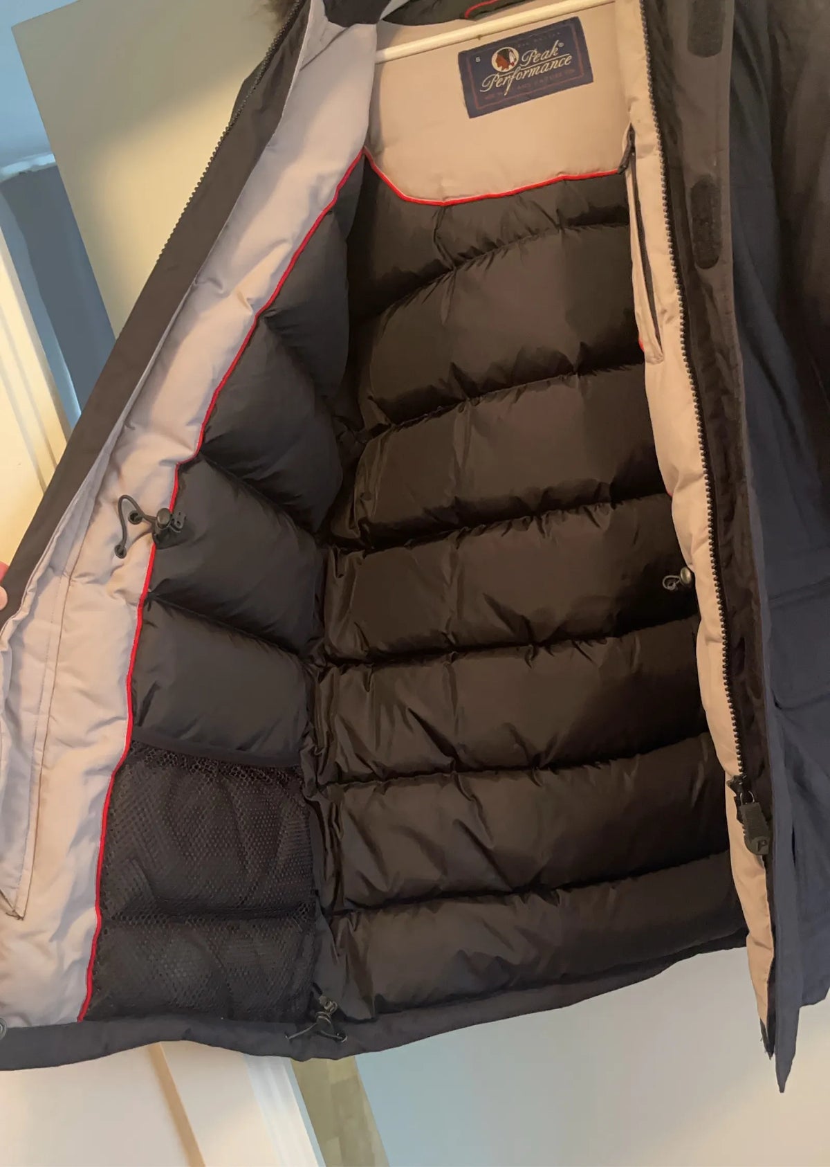 Peak Performance Puffer jacket