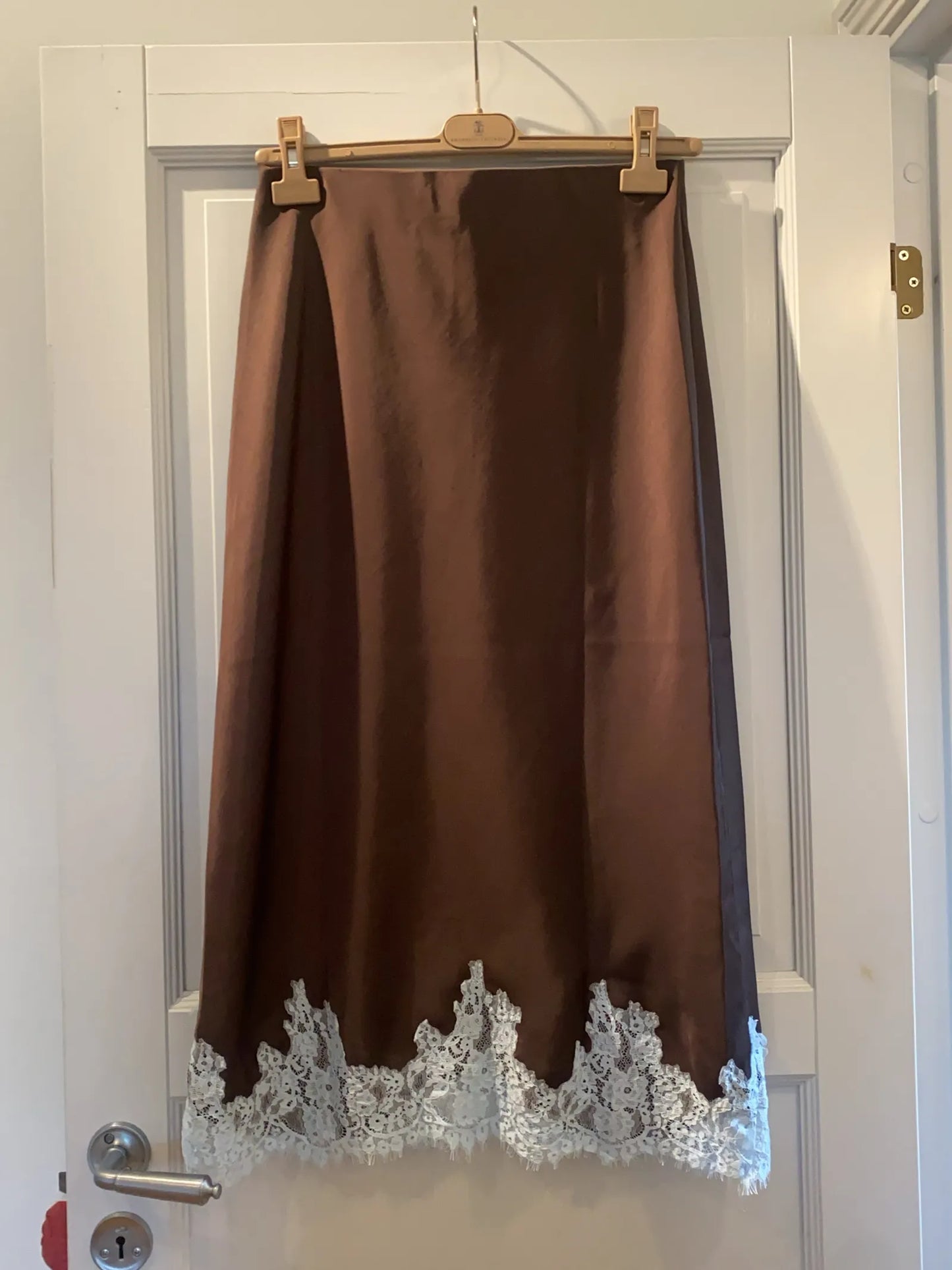 Neo Noir Naira Lace Skirt
