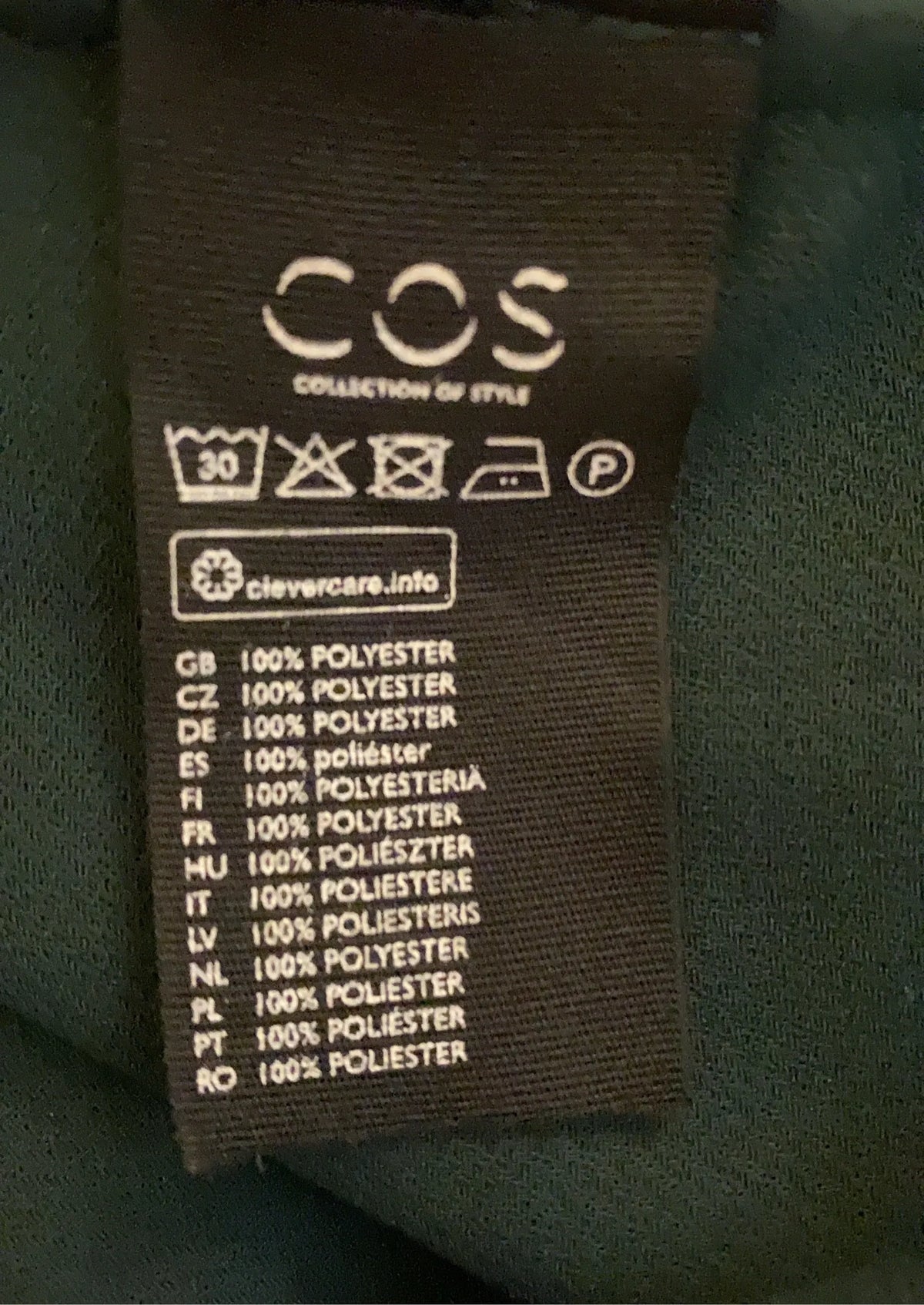 Cos-klänning