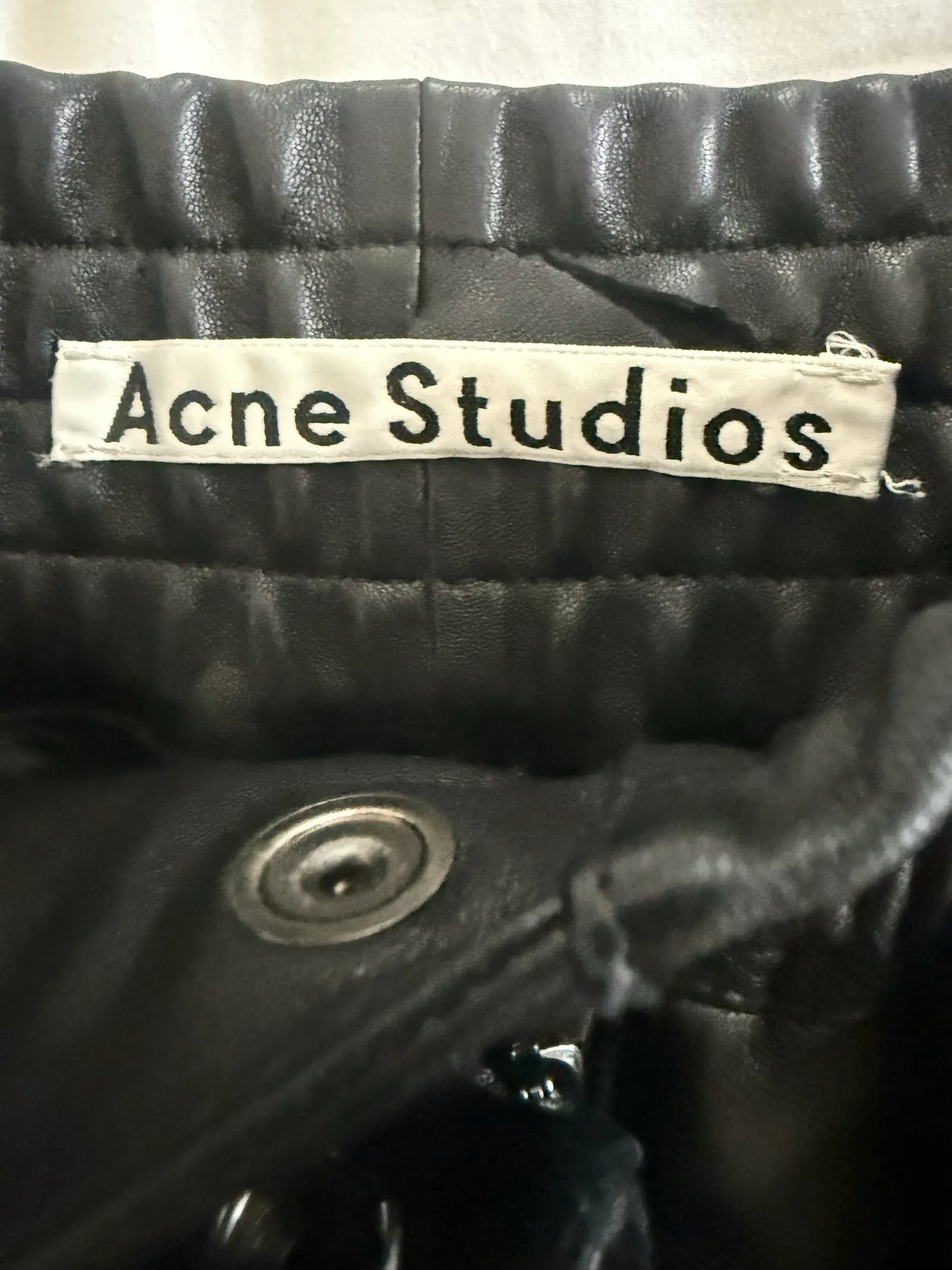 Acne Studios-skinnbyxor NWOT