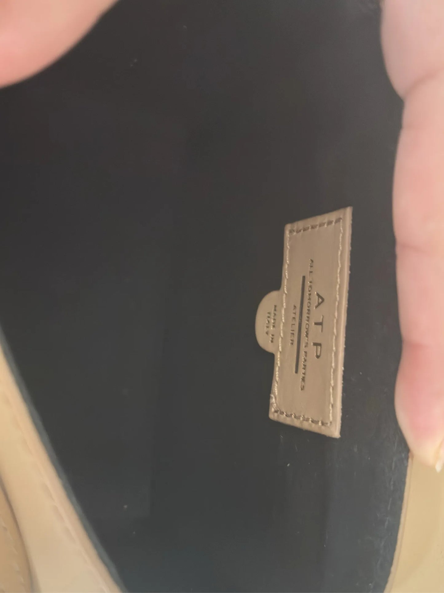 ATP Atelier Montalcino Stitch Nocciola Vacchetta-skinnhandväska