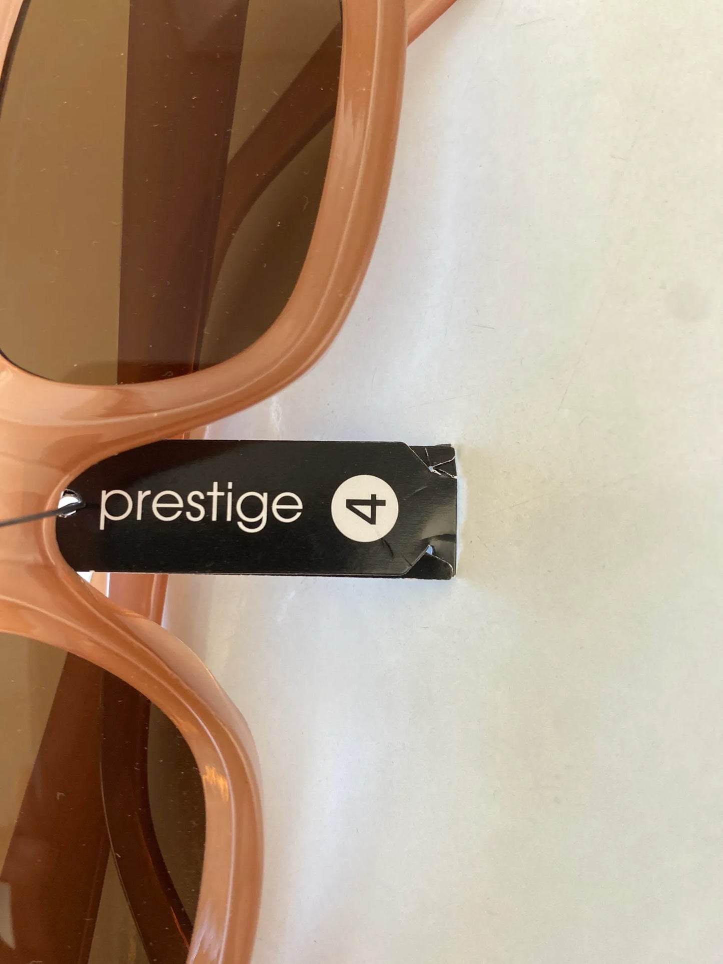 Prestige 4-solglasögon NWT