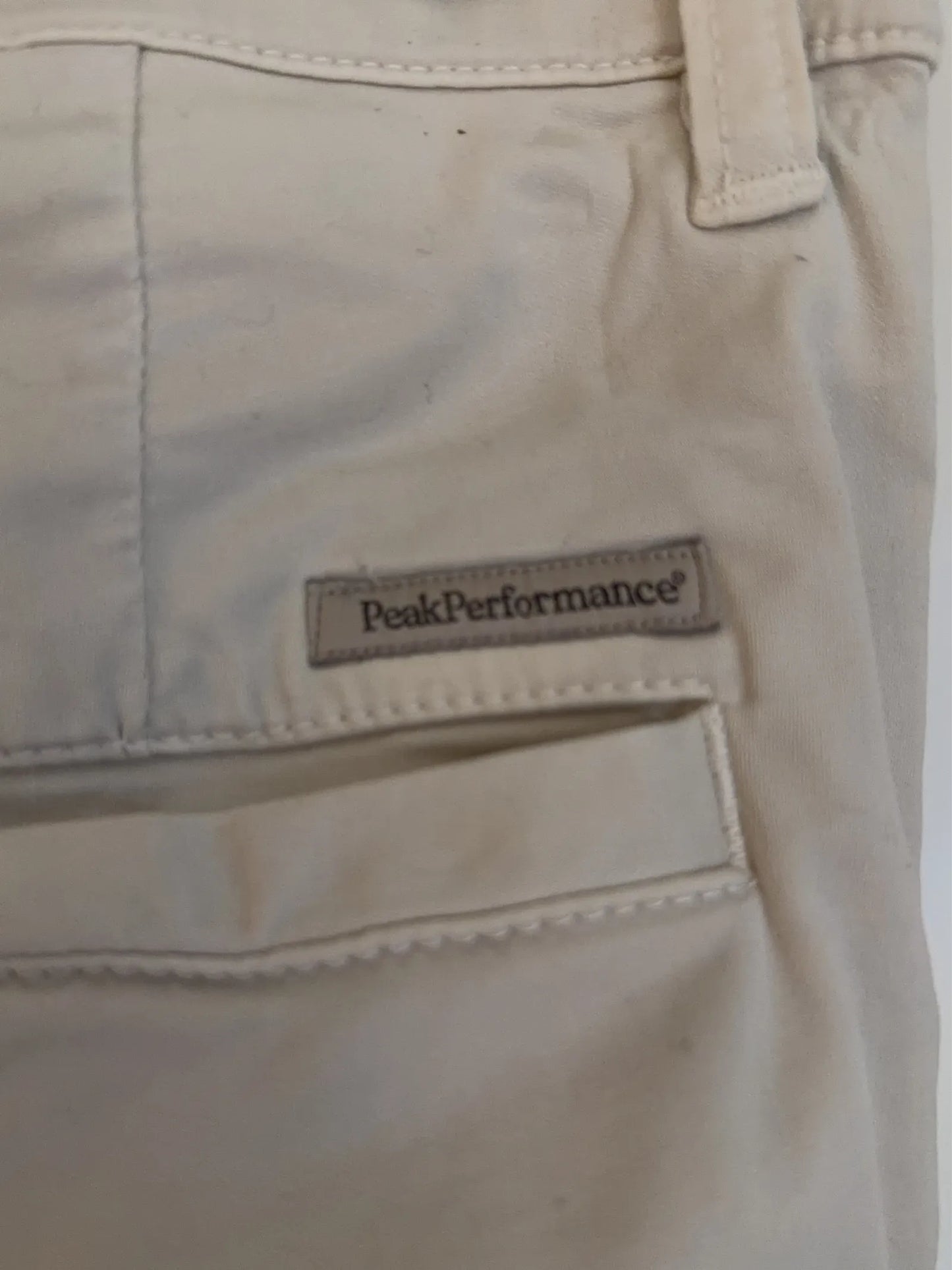 Peak Performance Chinos