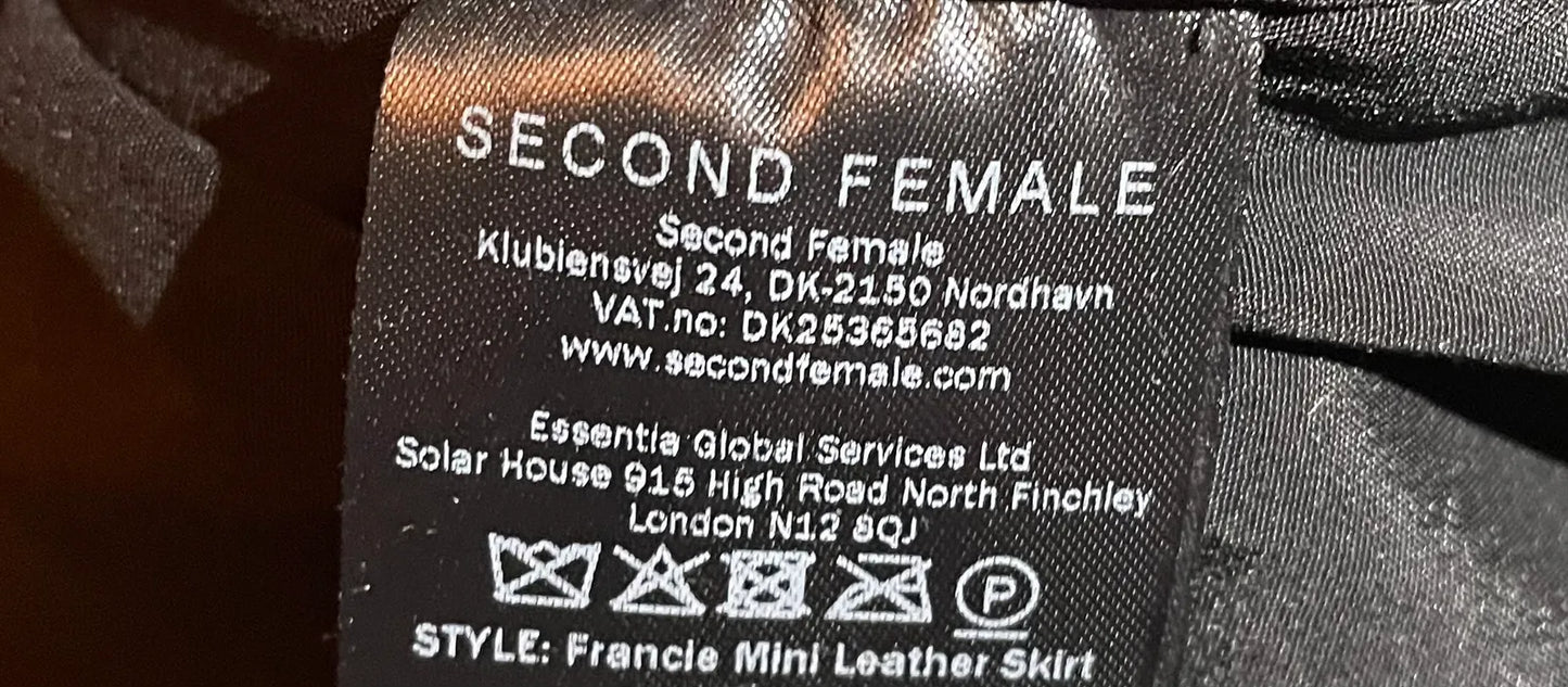 Second Female Francie Mini Skinnkjol-kjol NWOT