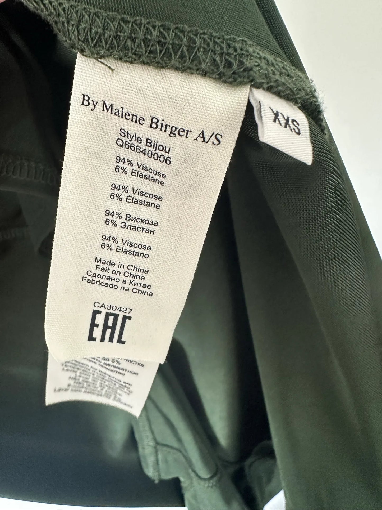 By Malene Birger Bijou-klänning