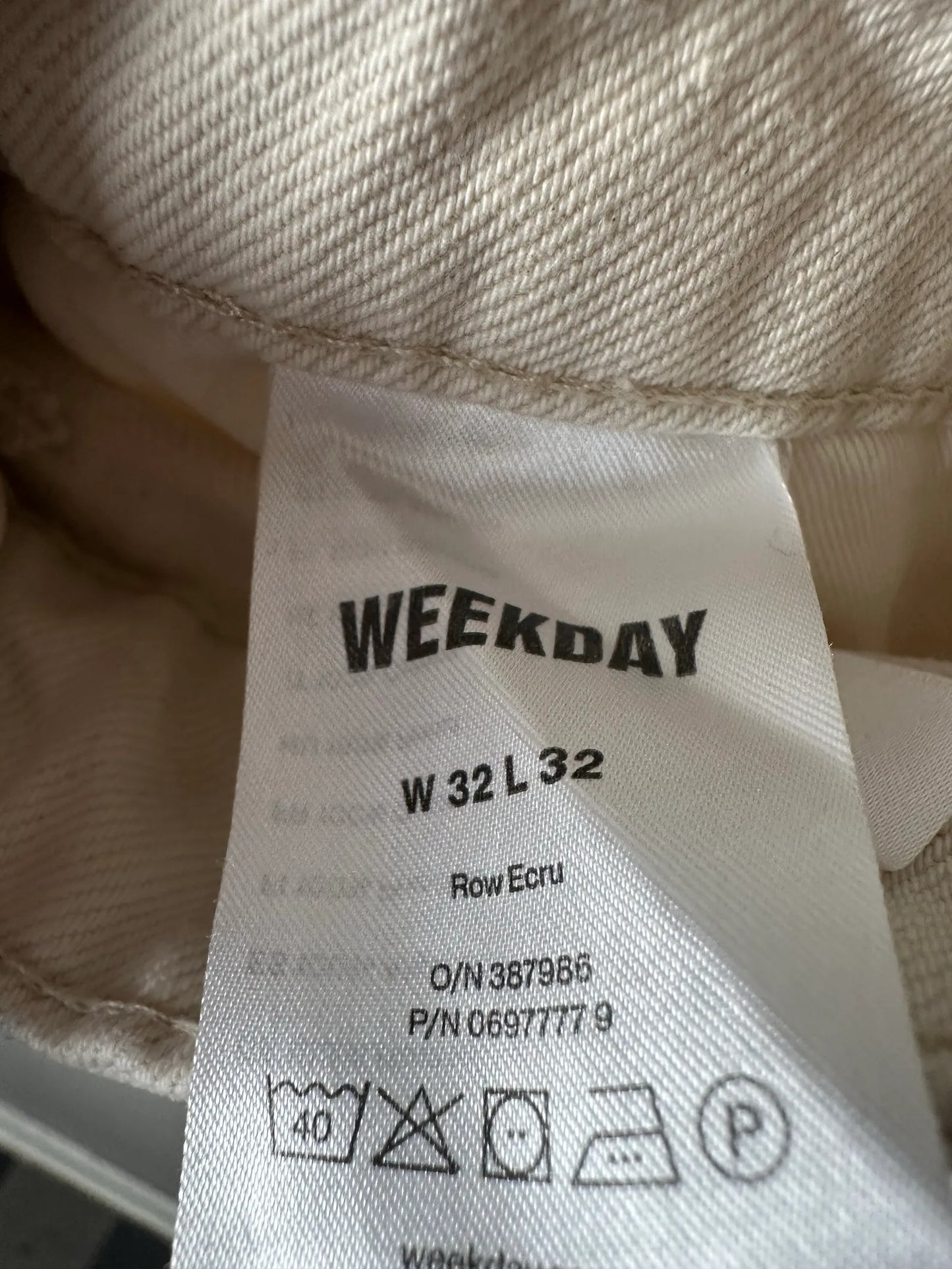 Weekday Jeans