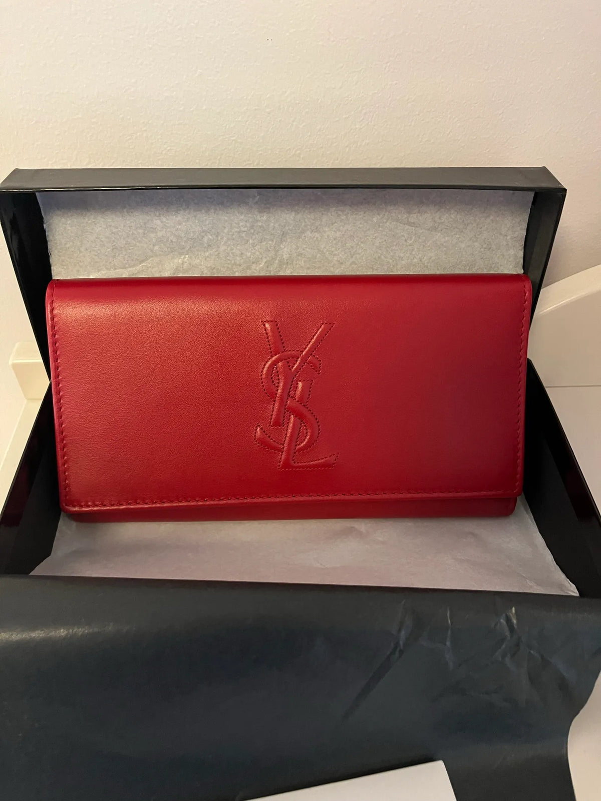 Yves Saint Laurent-skinnplånbok NWT