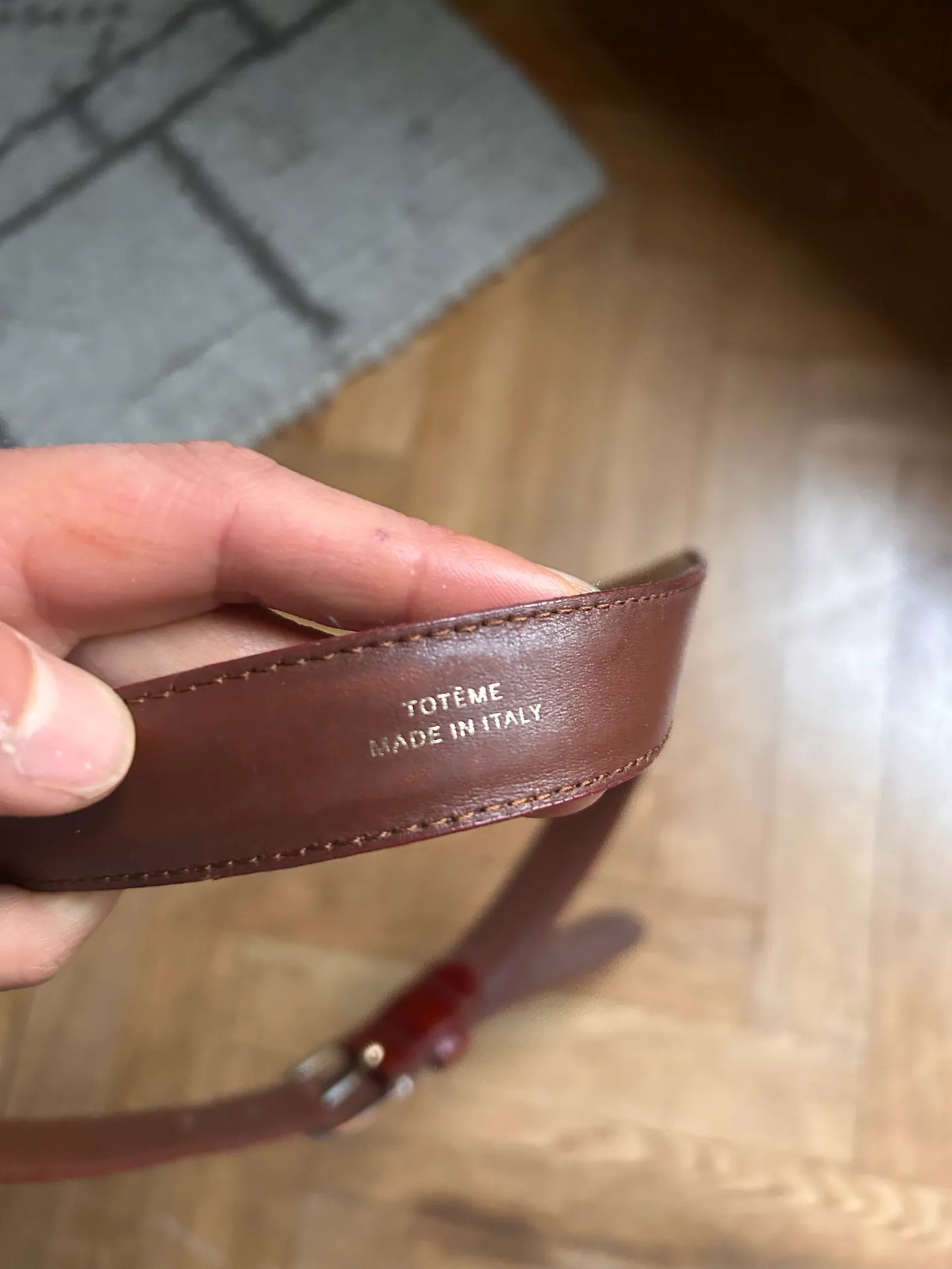 Toteme Totême Skinny Leather Belt Burgundy Belt