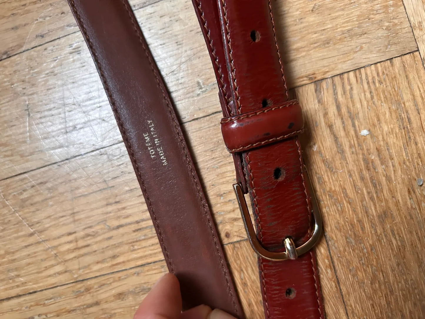 Toteme Totême Skinny Leather Belt Burgundy Belt
