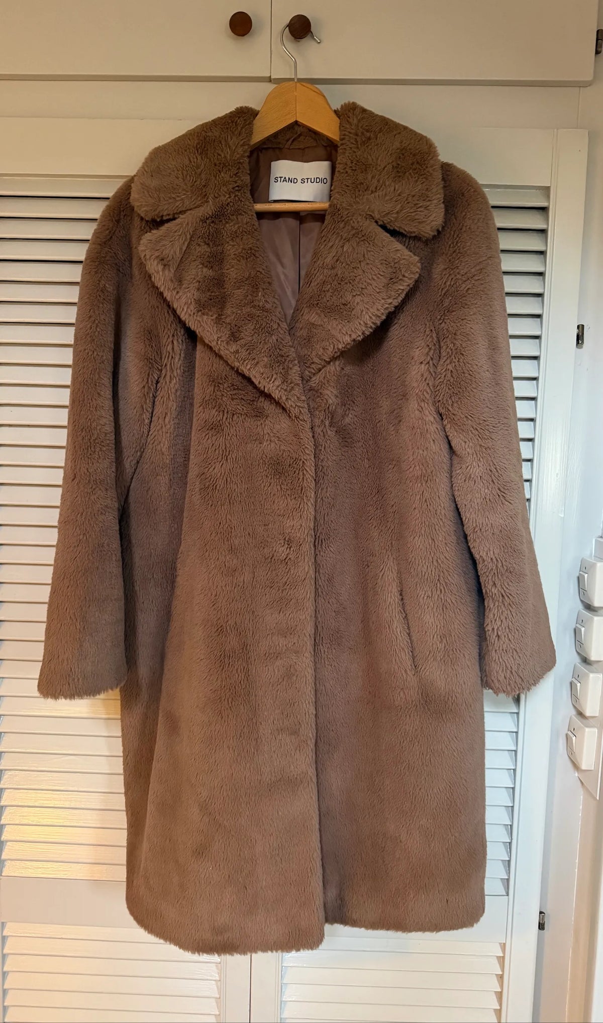Stand Studio Coat