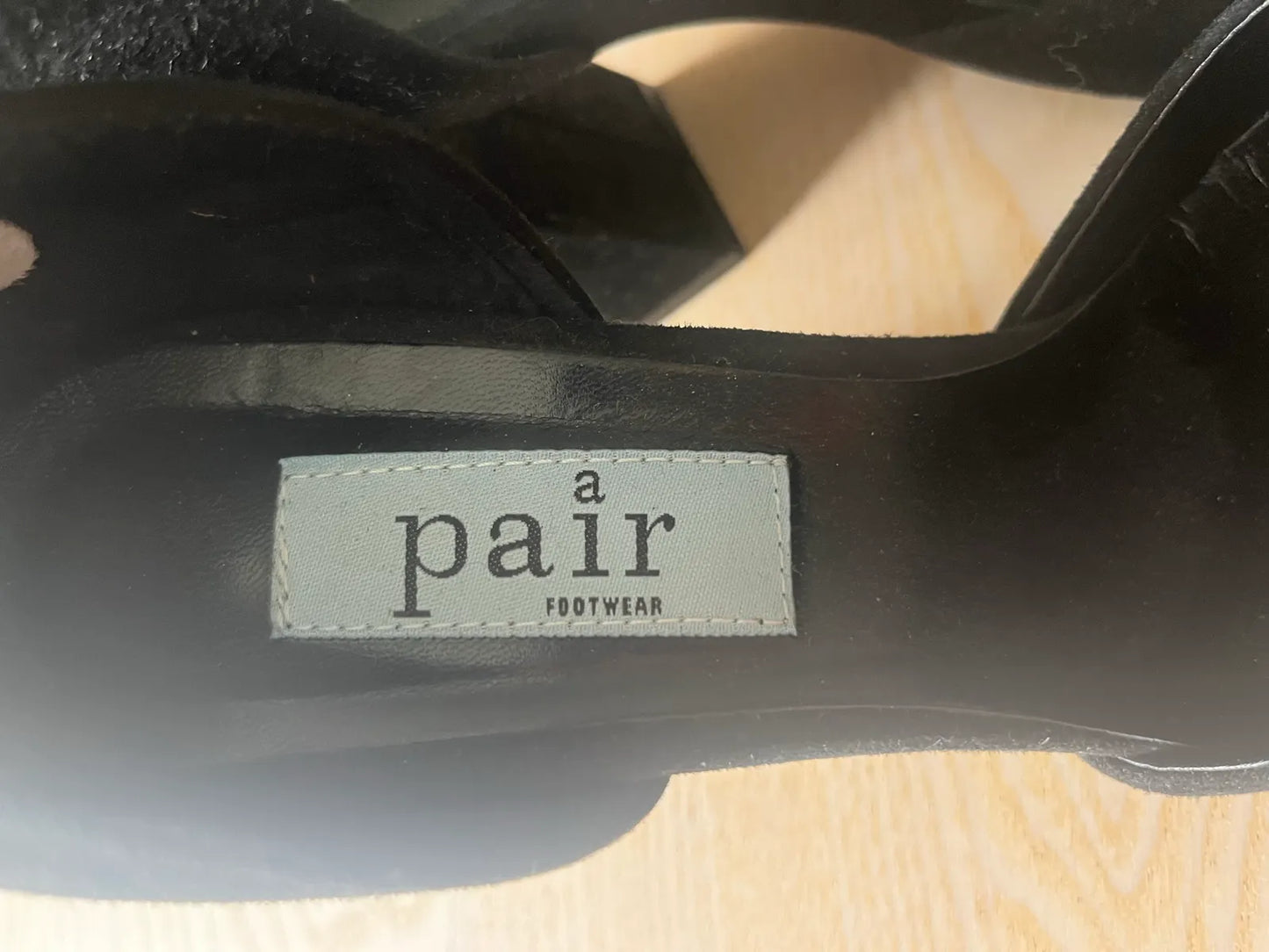 Apair Heels